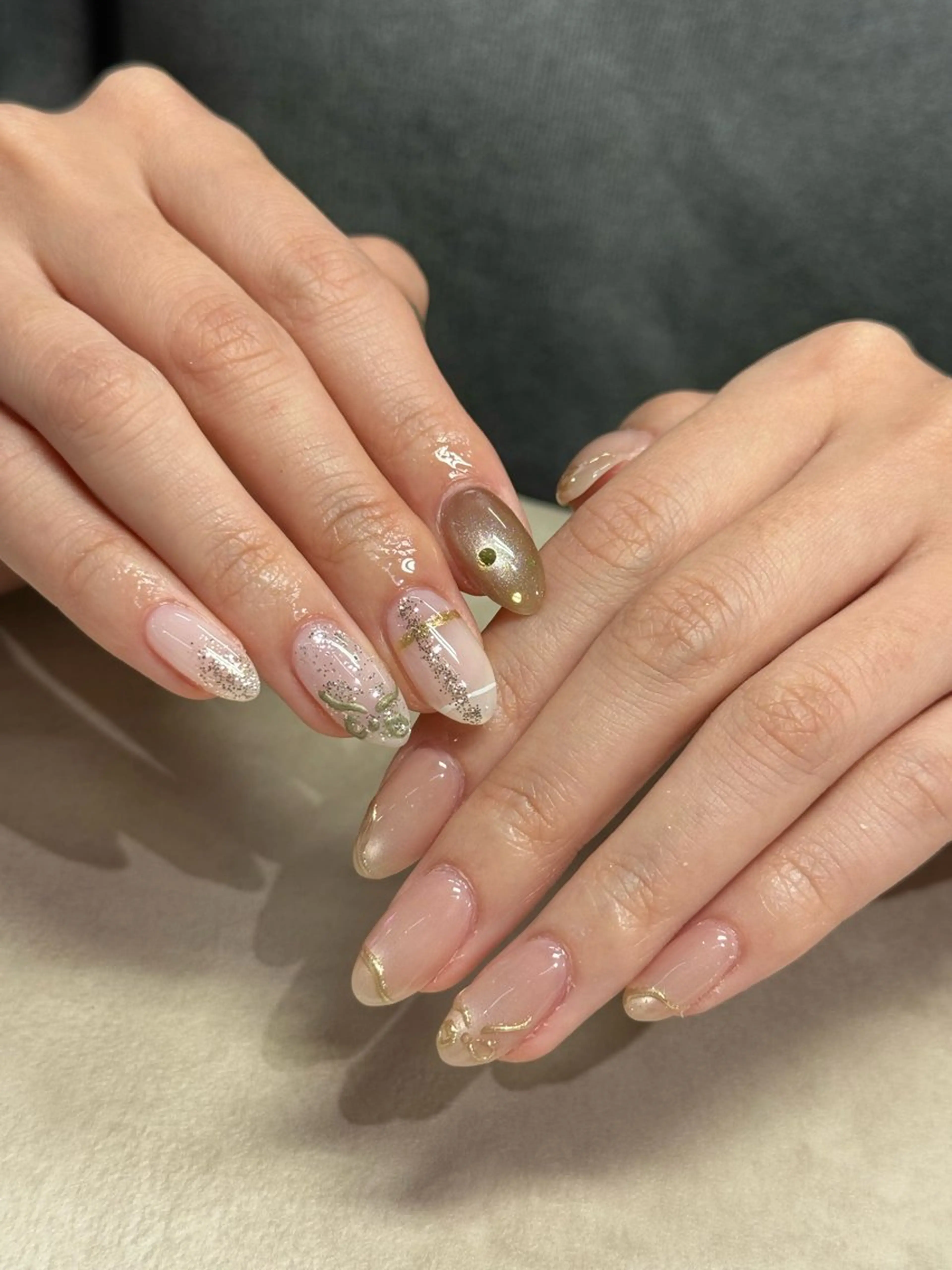 ネイル マグネットネイル ハンドネイル WOLTOKYO渋谷 yunaのネイルデザイン