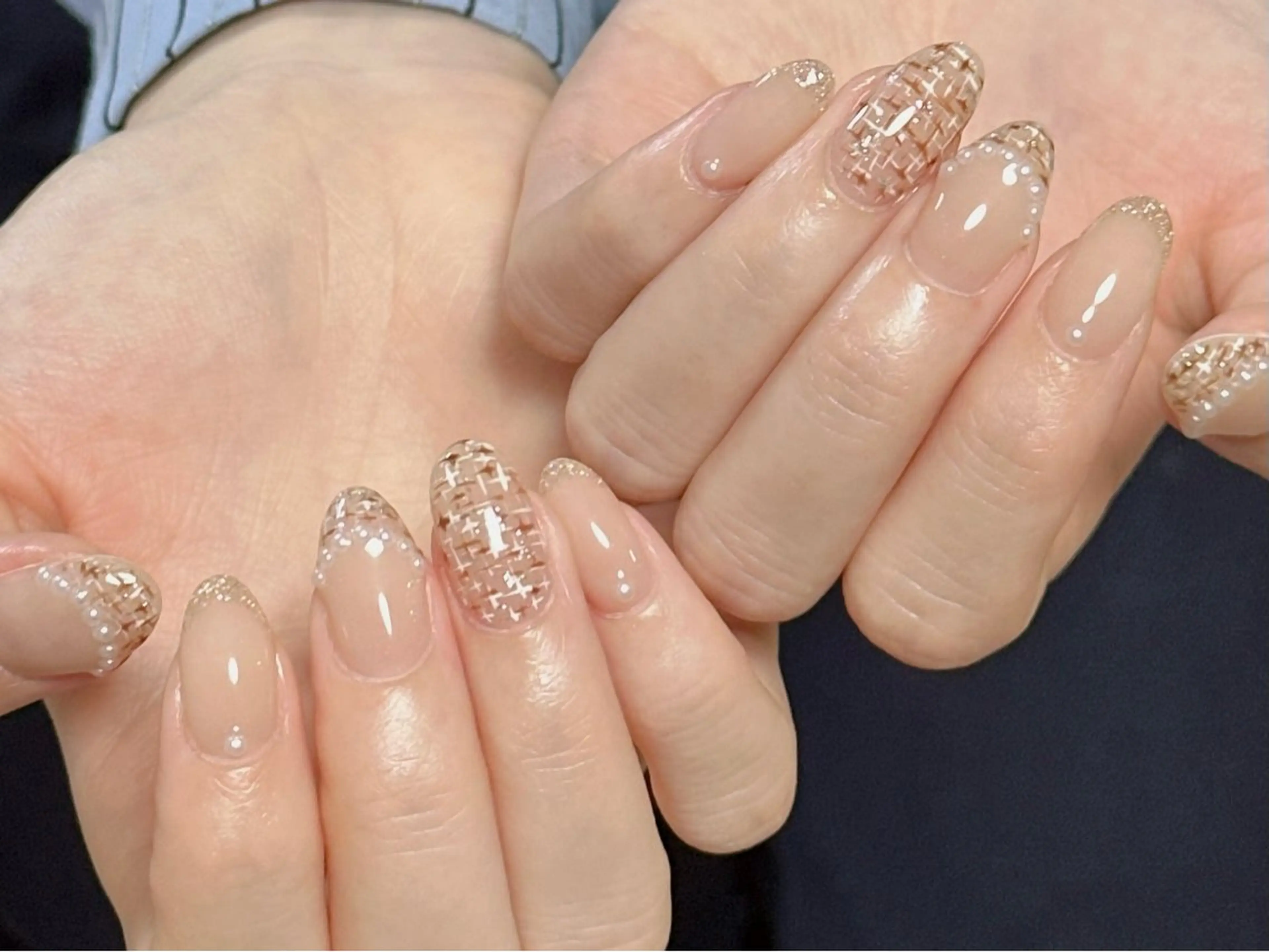 ネイル オーロラネイル チークネイル 長さ出し フラッシュネイル フットネイル Lune nailのネイルデザイン