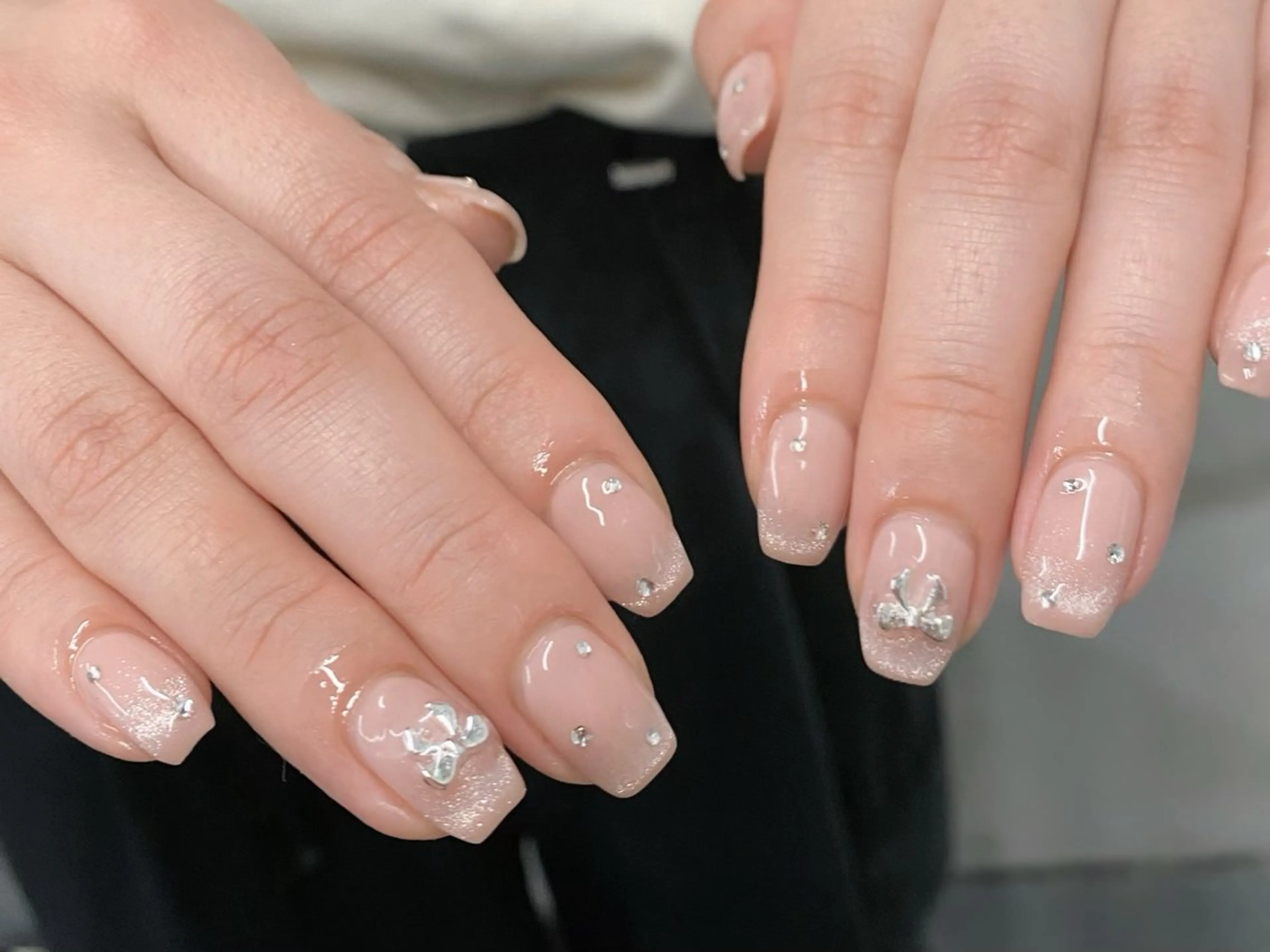 ネイル ハンドネイル 【LILY】 ainaのネイルデザイン