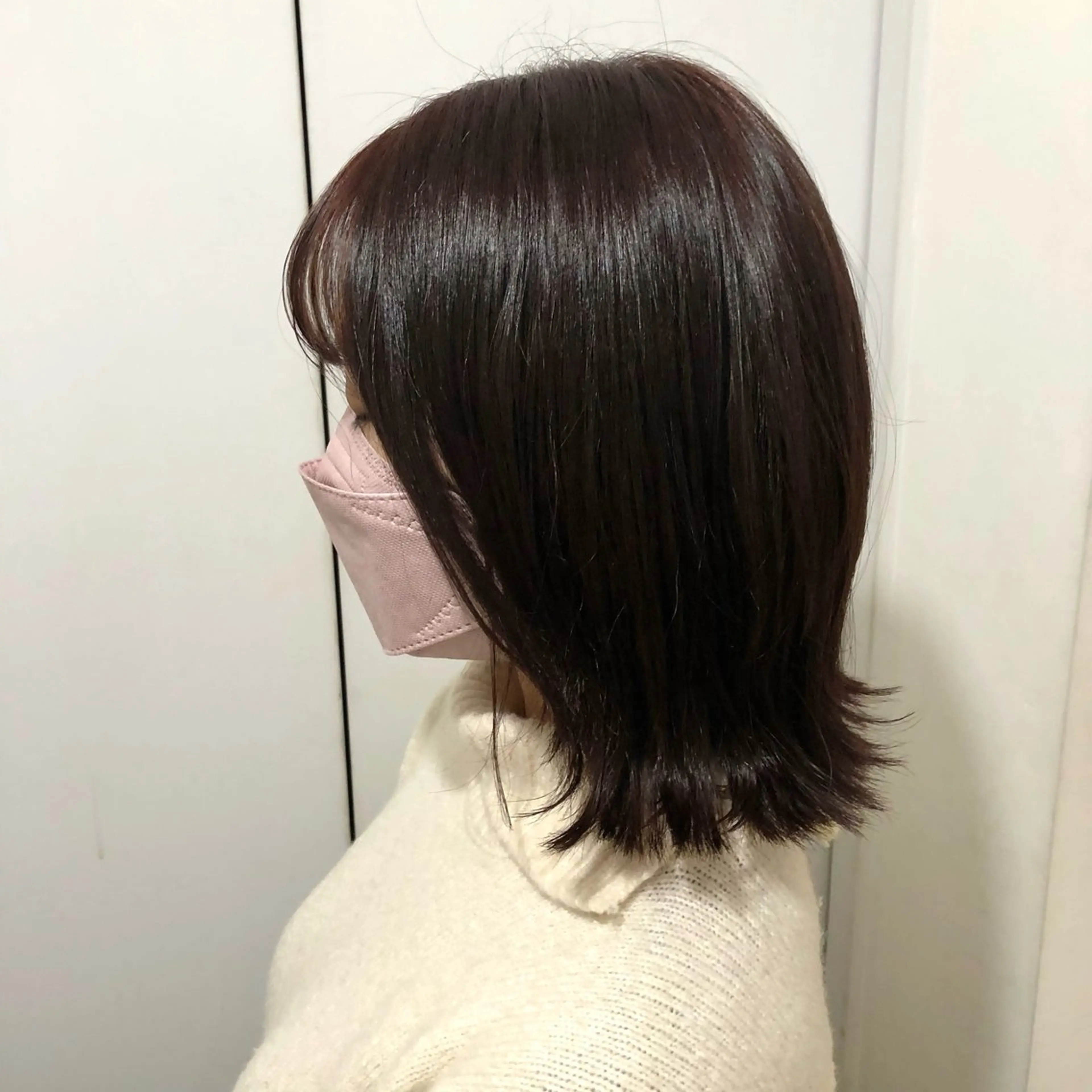 ミディアム カット 高津 千慧のヘアスタイル