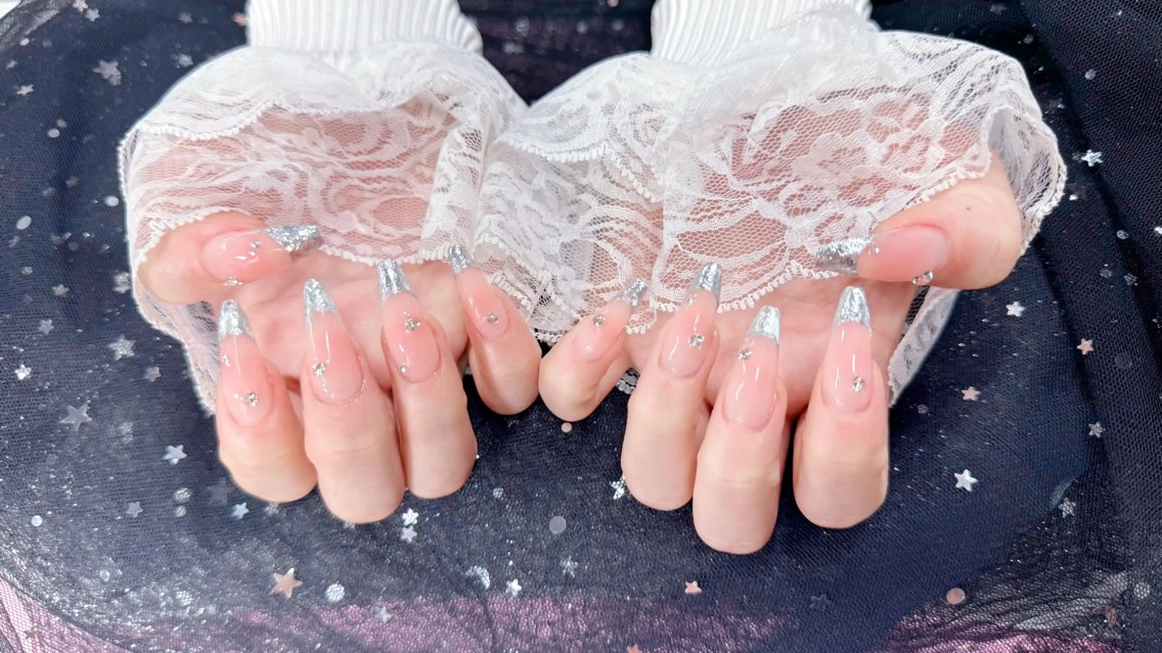 ネイル 成人式 フラッシュネイル フレンチネイル ジェルネイル グラデーション ハンドネイル Lya Nail Rinのネイルデザイン
