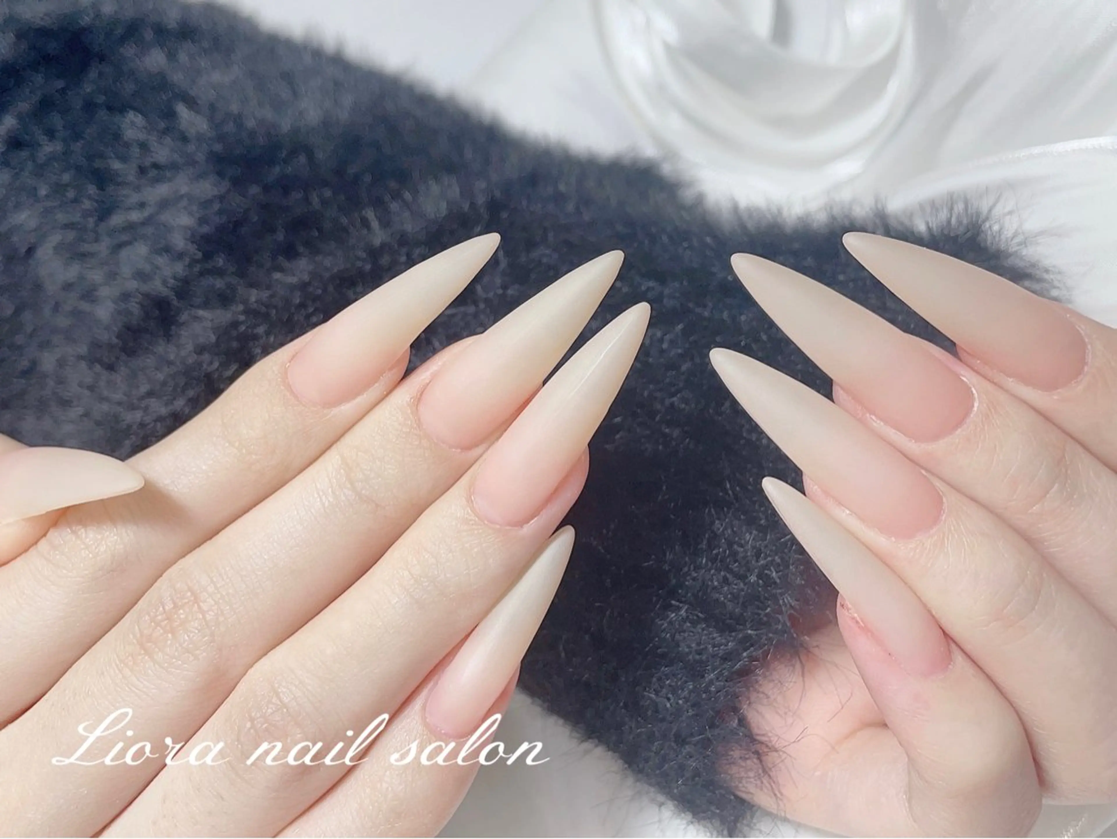 ネイル チークネイル フットネイル フレンチネイル ジェルネイル ガーリー ハンドネイル Liora nail スカルプ専門店のネイルデザイン