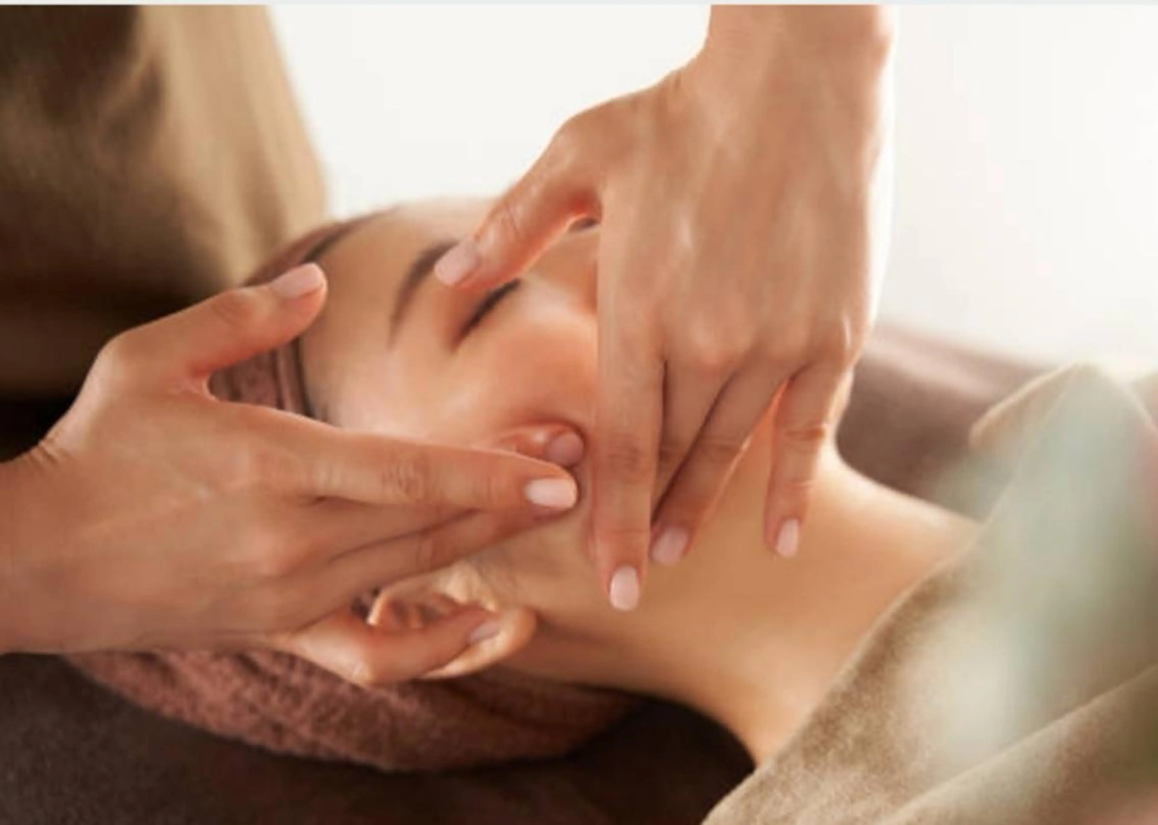 高保湿フェイシャルの写真