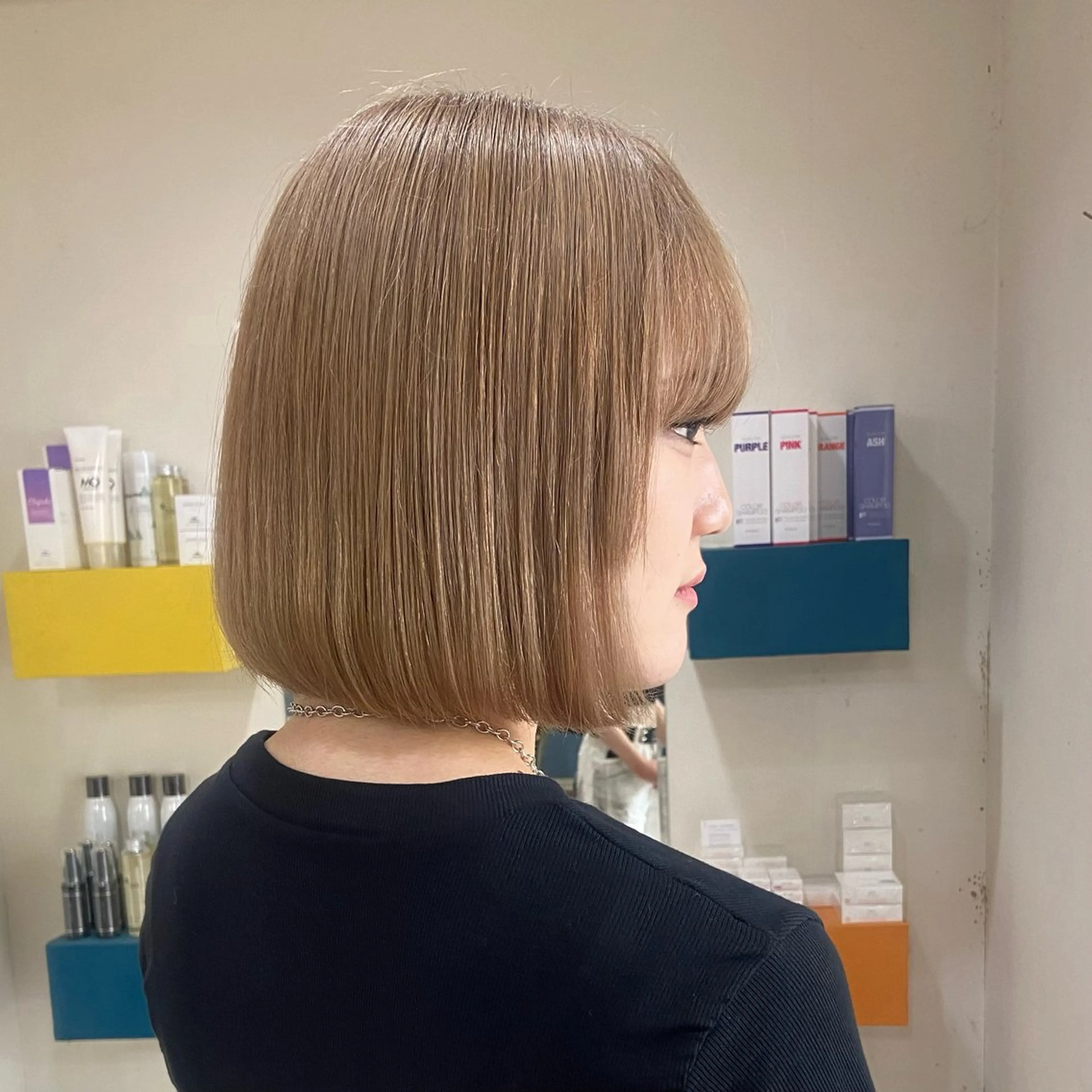 ショート カラー ベージュカラー ミルクティーベージュ 髪質改善/透明感 カラー/西川奈穂のヘアスタイル