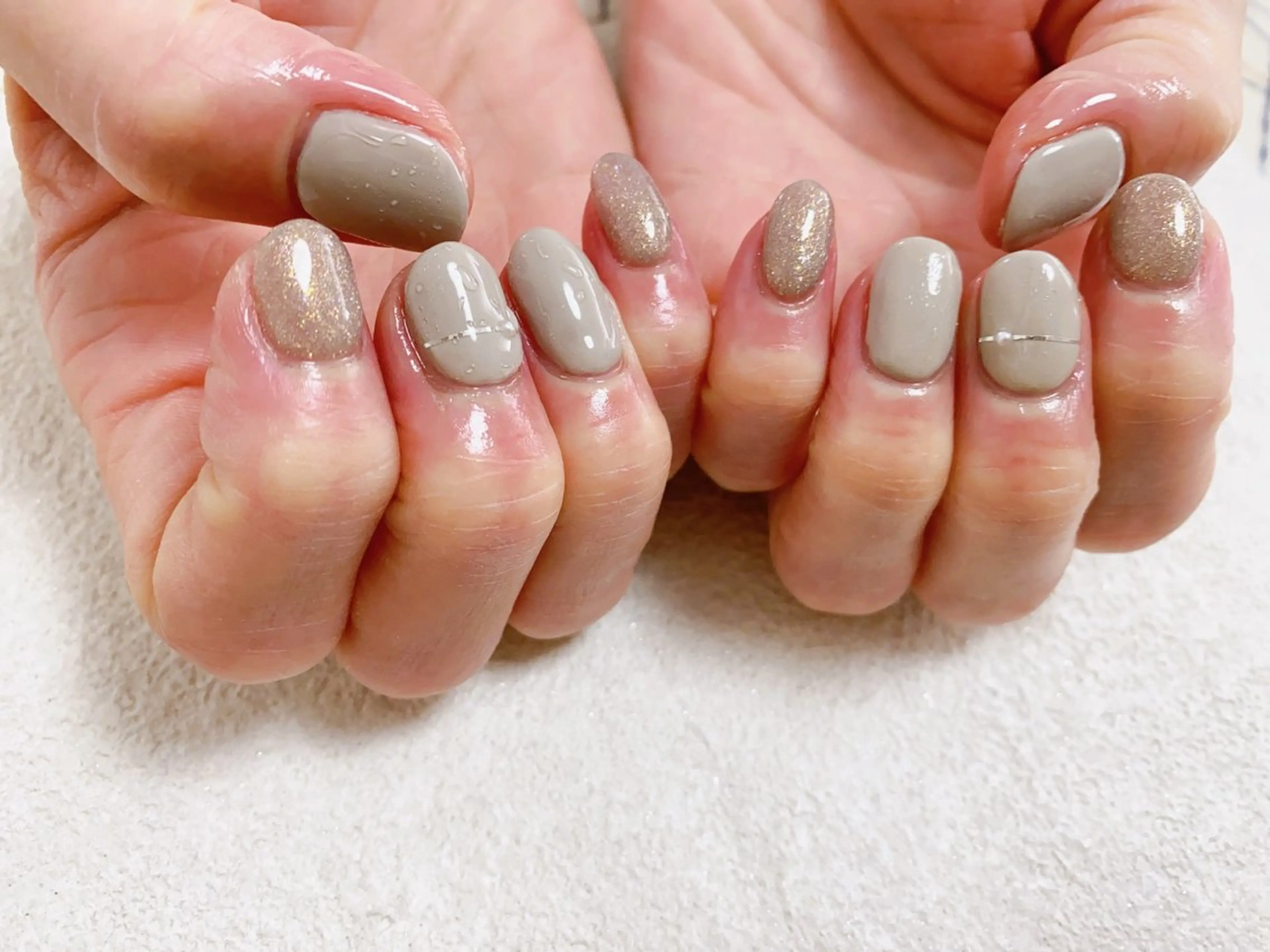 ネイル オーロラネイル フラワーネイル フットネイル フレンチネイル ジェルネイル mogunail &blowのネイルデザイン