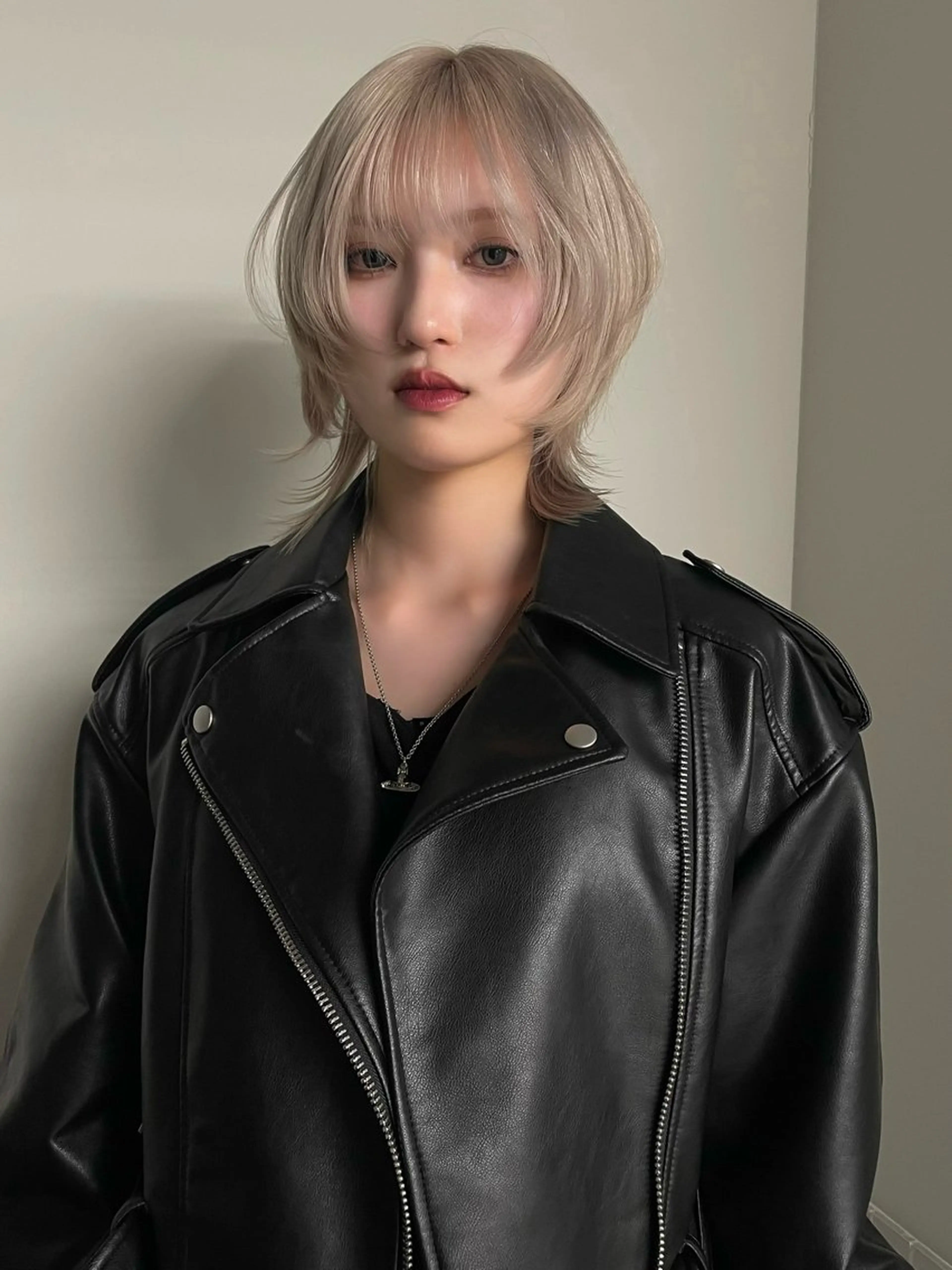 ショート ボブレイヤー ボブ 顔周りカット レイヤーカット ショートヘア カット ヘアカラー トリートメント stén/kana /レイヤーカットのヘアスタイル