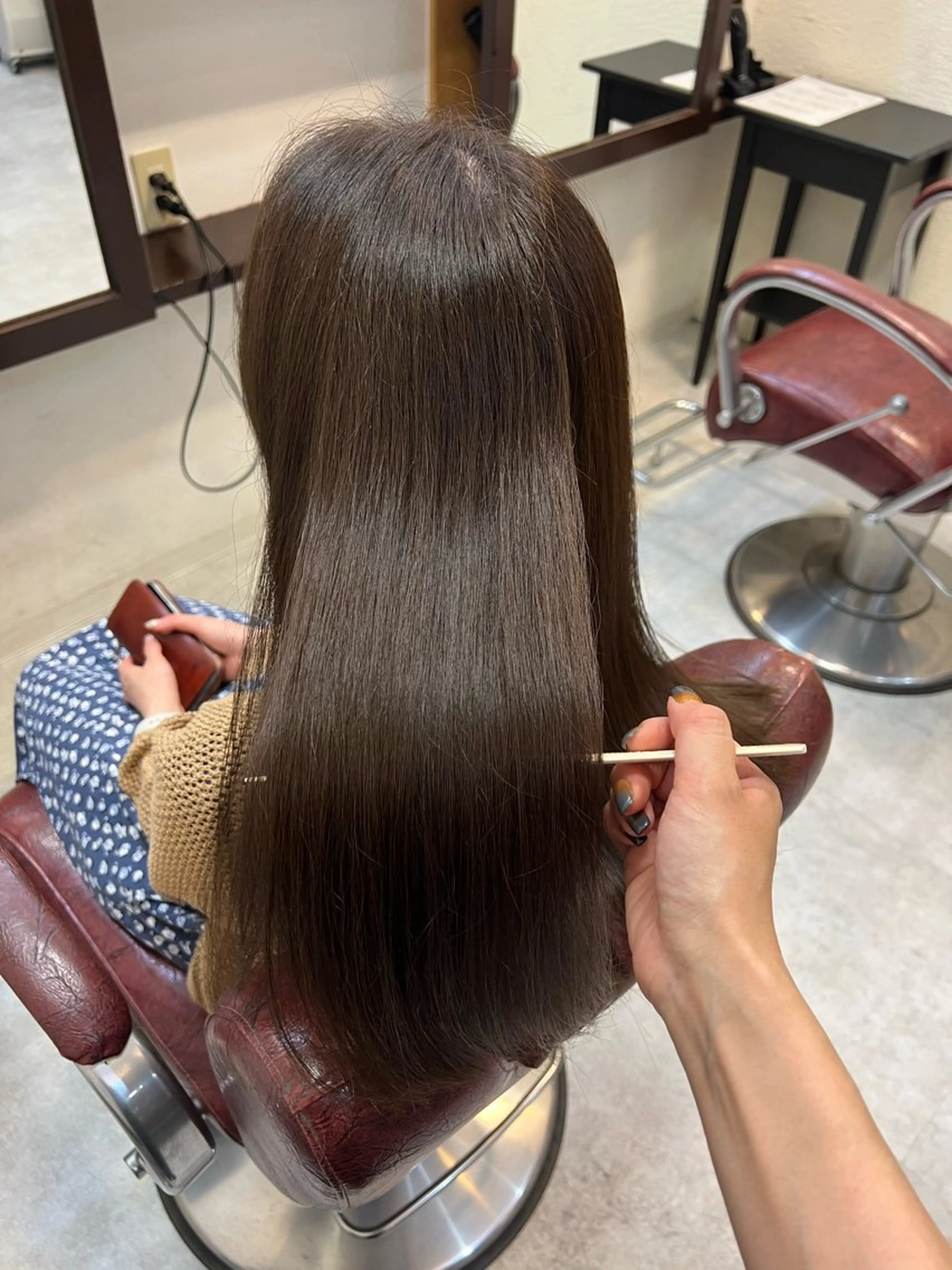 ロング 吉岡 なみのヘアスタイル