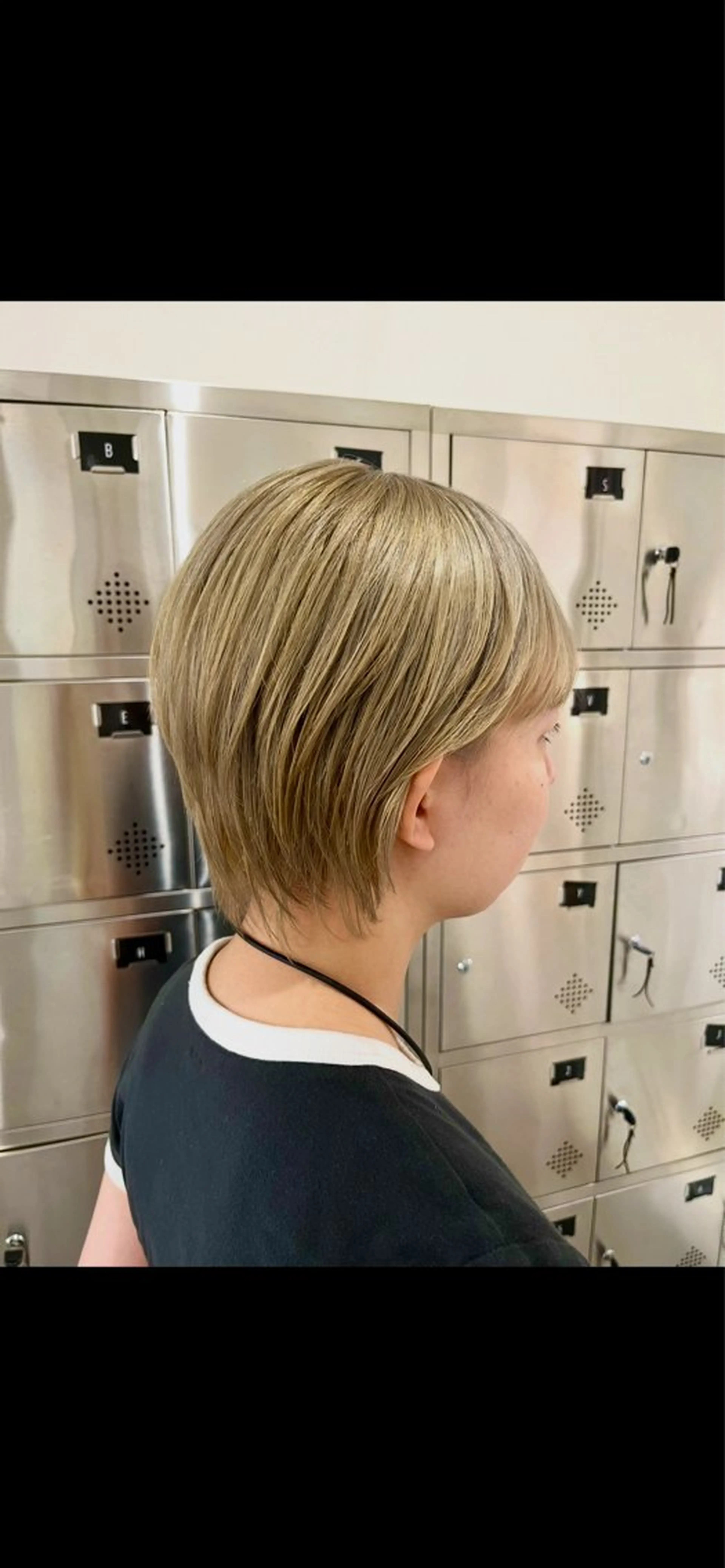 ショート カラー 透明感カラー‪🫧 Kanaのヘアスタイル