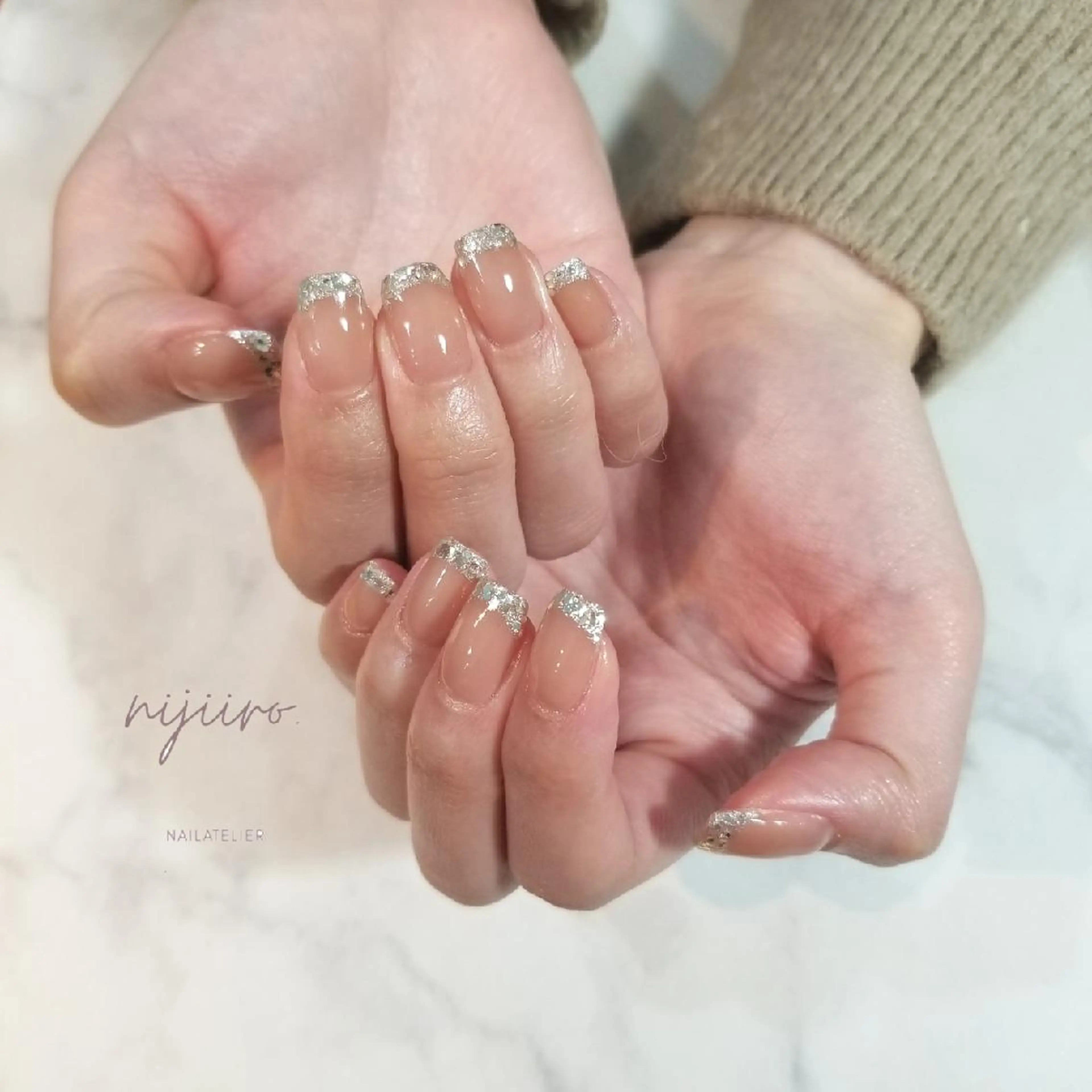 ネイル フレンチネイル ガラスフレンチ ハンドネイル nijiiro🌈 サトウのネイルデザイン