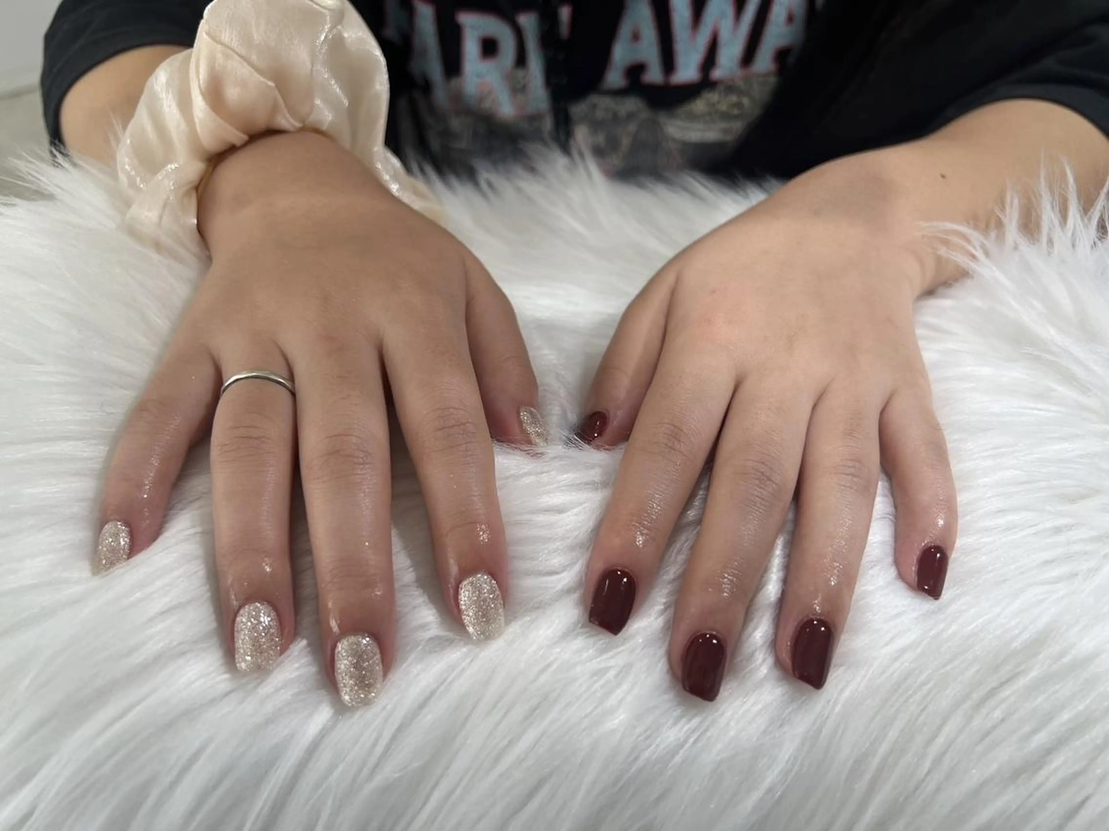 ネイル ラメ(グリッター) 赤色 Nail Salon Lindaのネイルデザイン