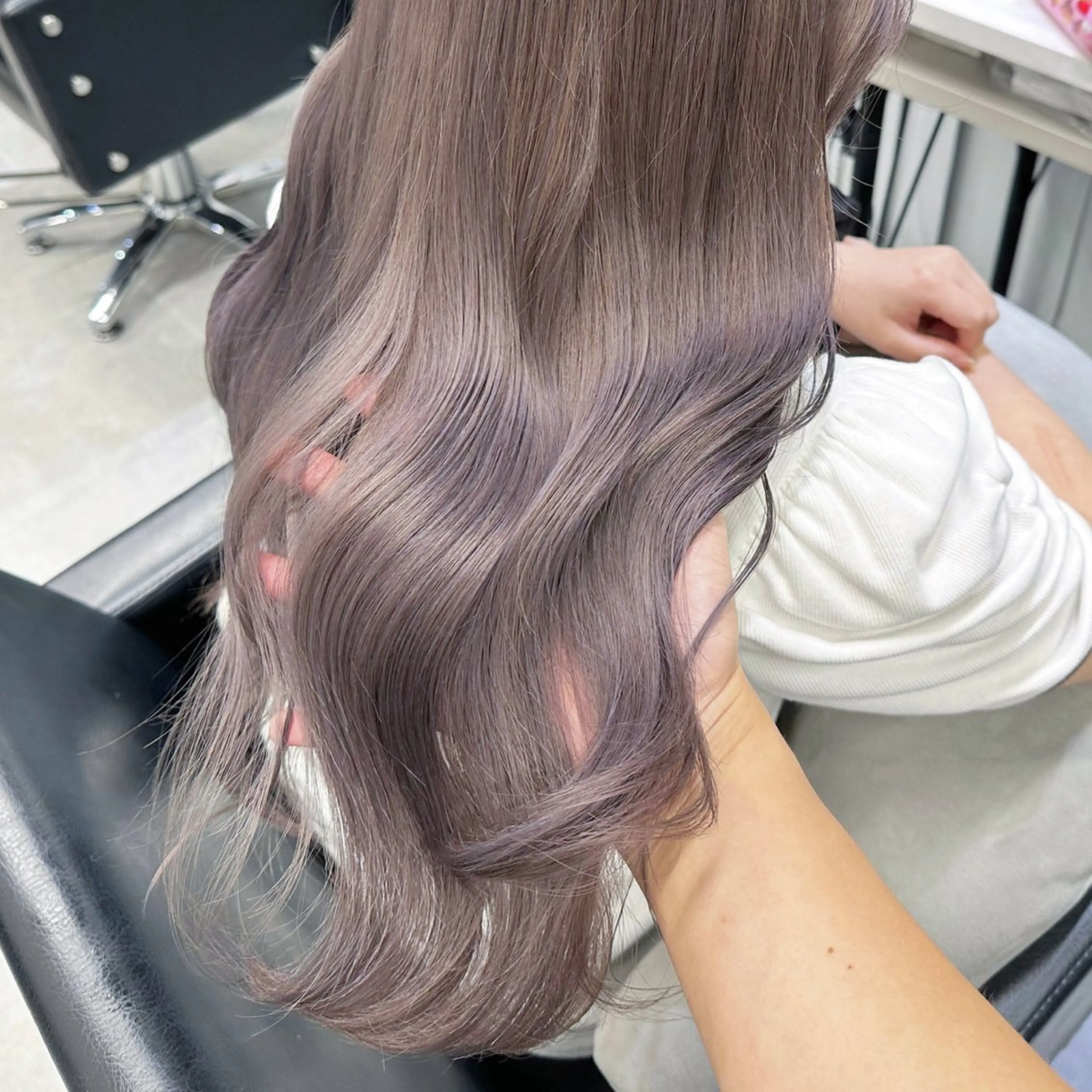 ロング カラー ヘアカラー Hardy ショータのヘアスタイル