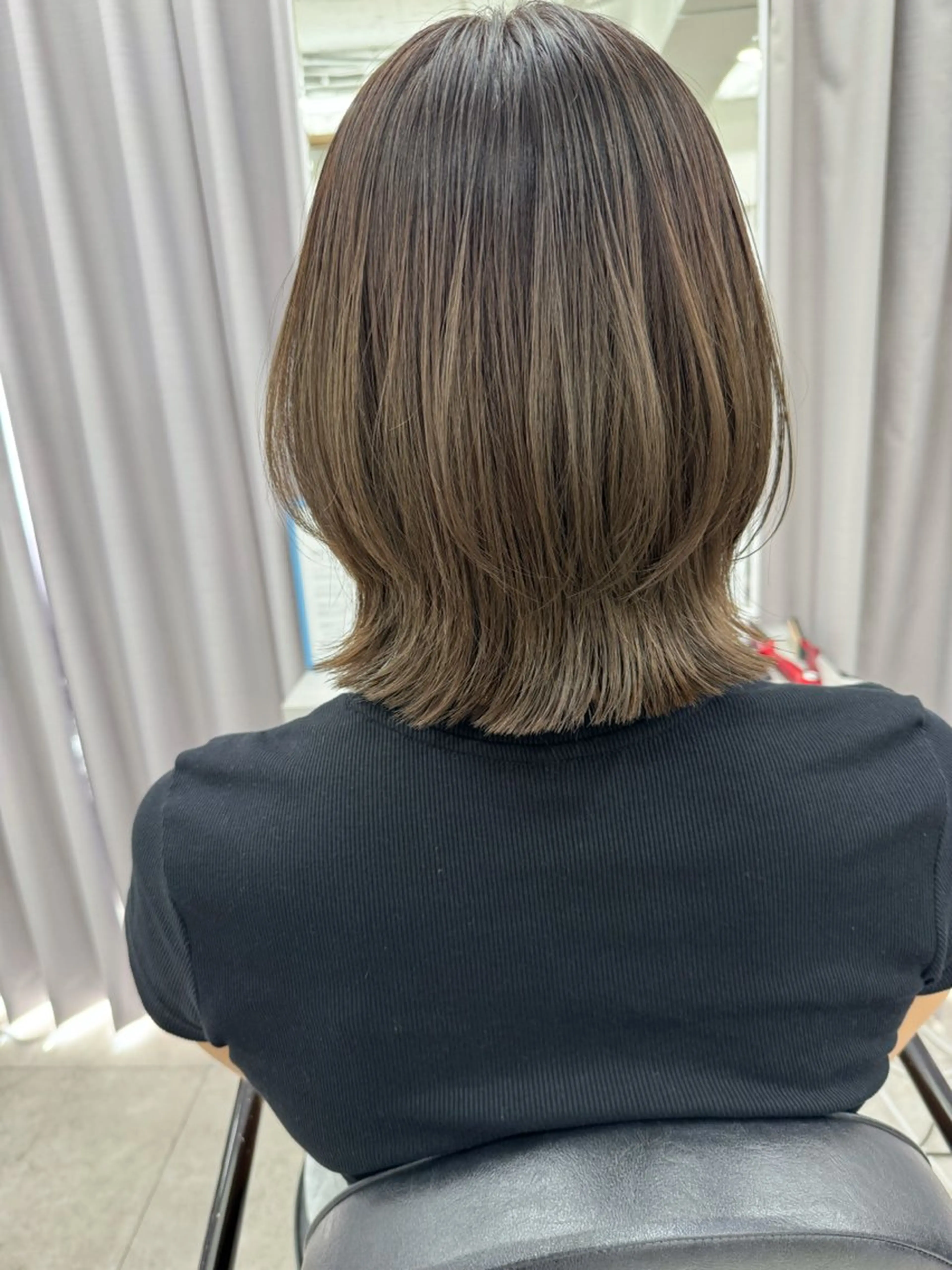 ミディアム カラー ベージュカラー オリーブベージュ 髪質改善 カット ヘアカラー トリートメント ヘッドスパ fhami 店長 髪質改善　DAITOのヘアスタイル