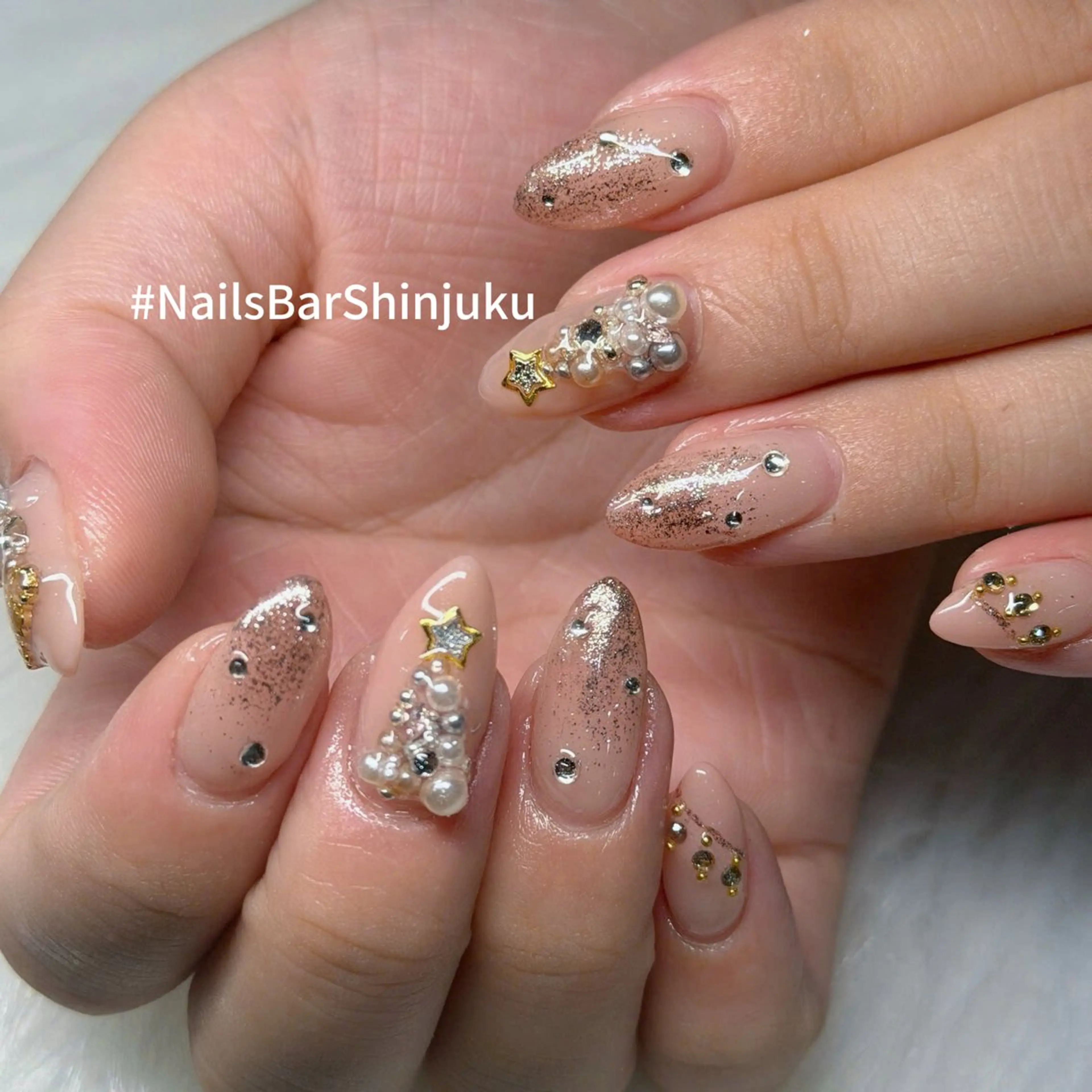ネイル NAILS BAR SHINJUKUのネイルデザイン