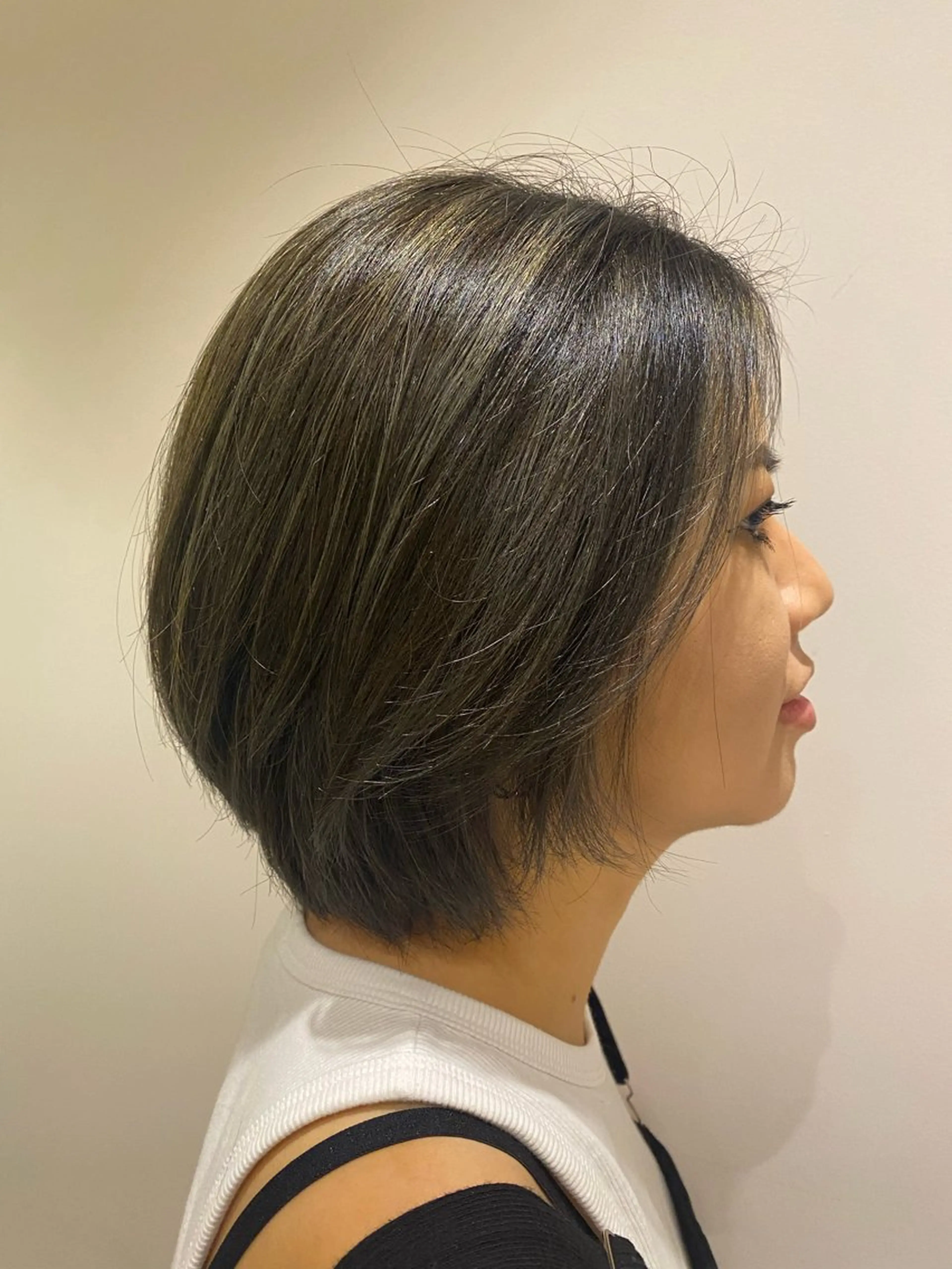 ショート カラー ブリーチ グレージュ ハイライトカラー ハイライト カット ヘアカラー トリートメント 艶髪🌿美髪 大塚礼乃【西荻窪】のヘアスタイル