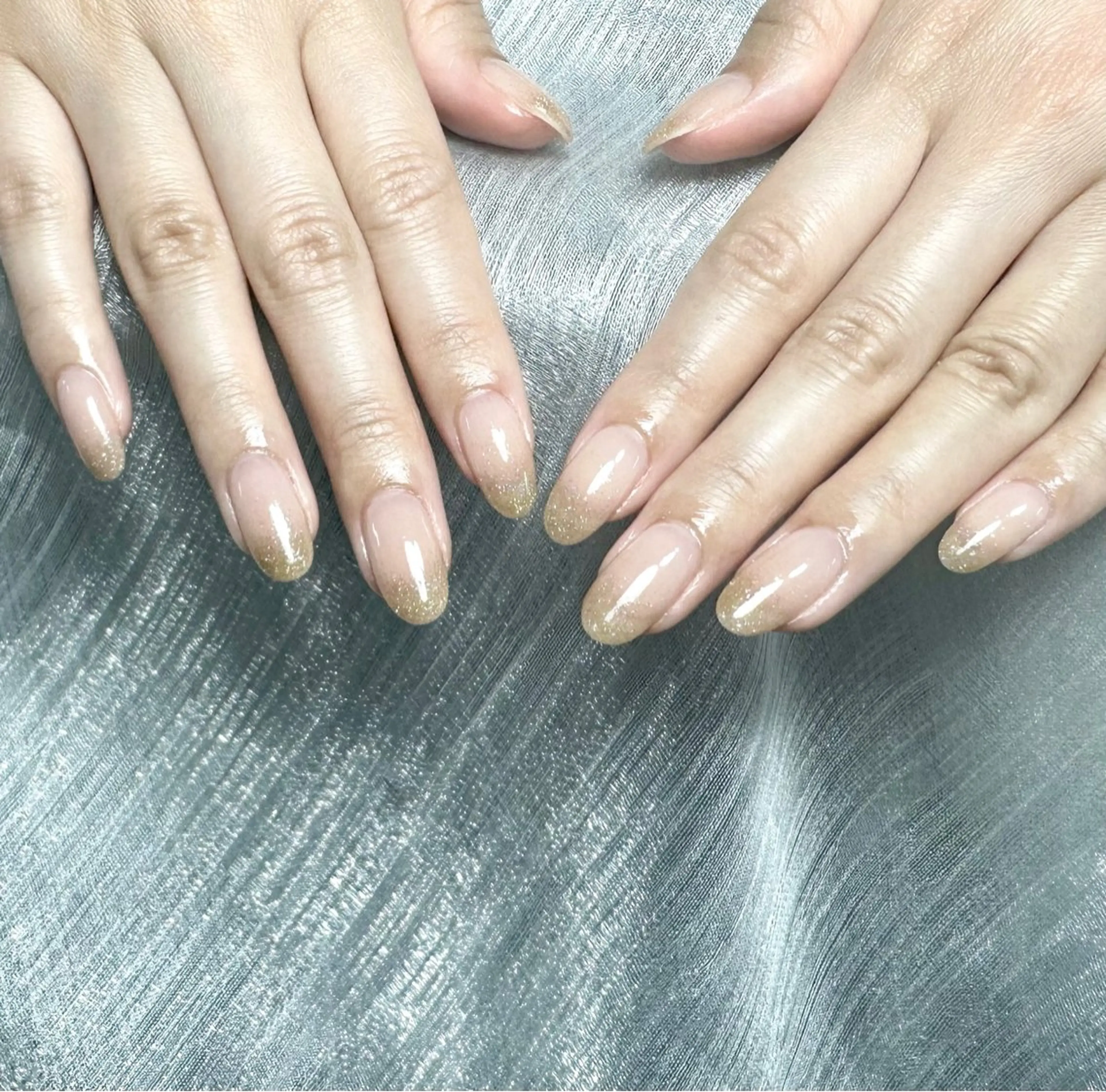 ネイル フレンチネイル マグネットネイル マグネットフレンチ ハンドネイル ハンドケア 💕Dreamy KIYO💕のネイルデザイン