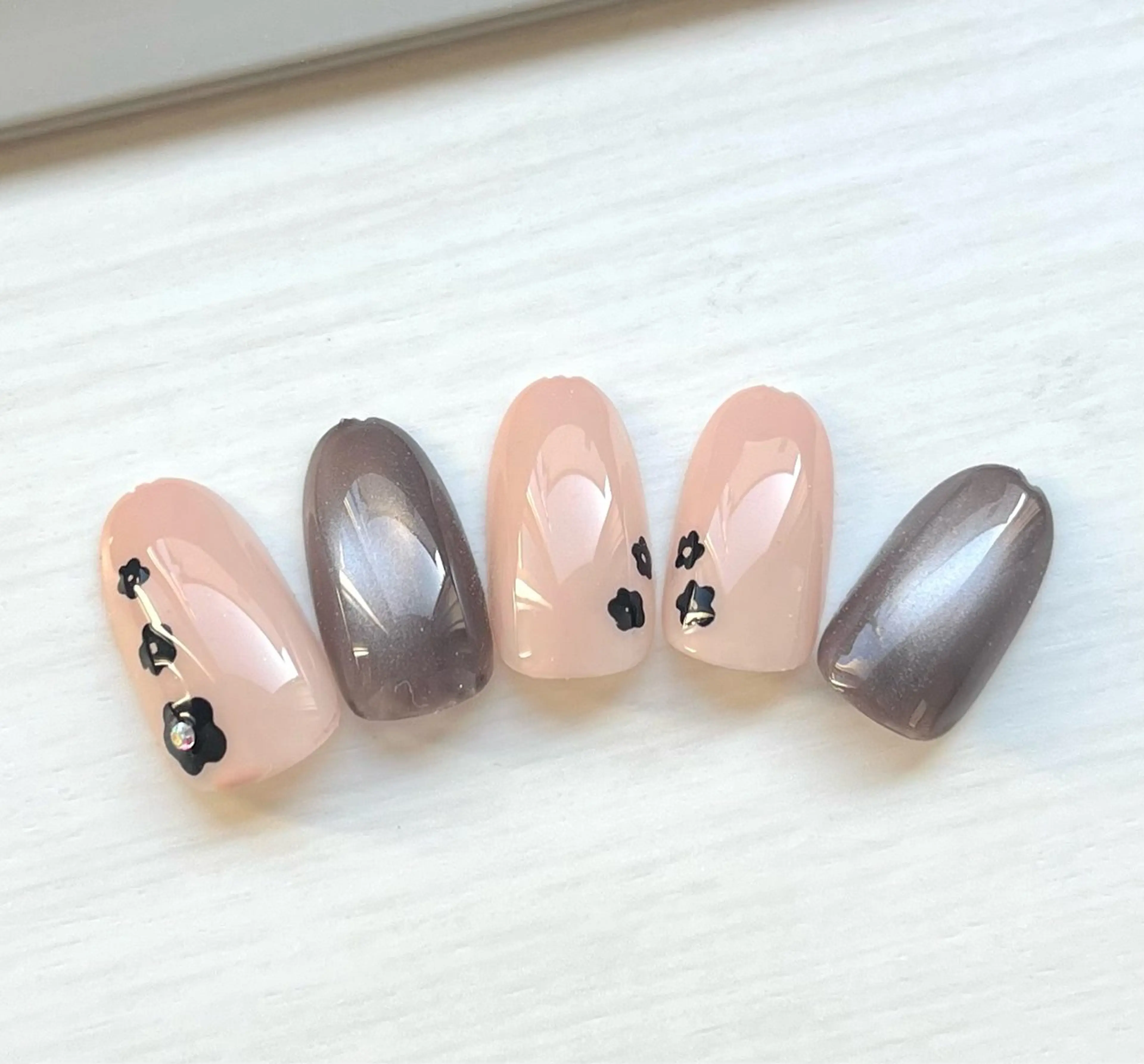 ネイル シンプルネイル ハンドネイル 島田 亜紀のネイルデザイン