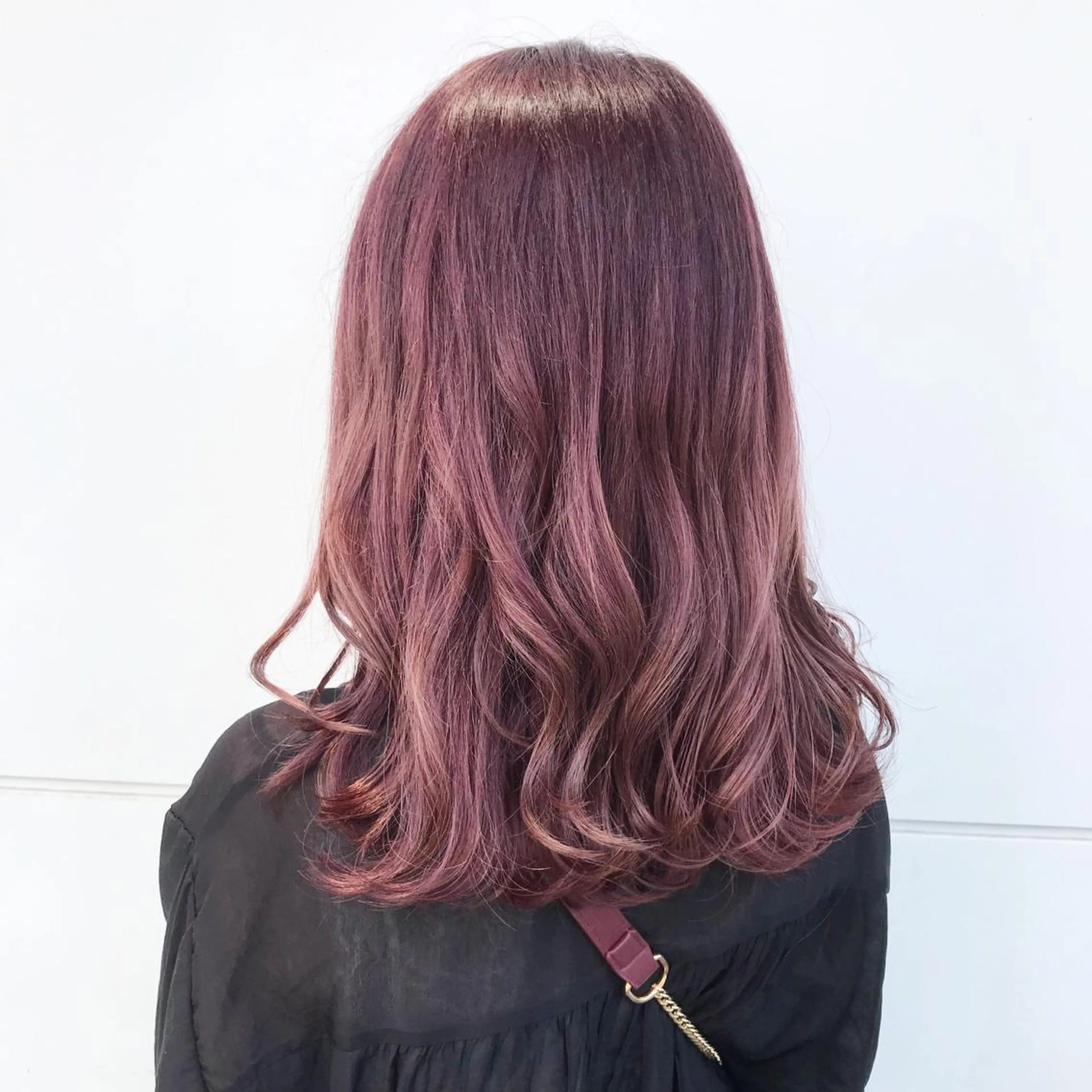 セミロング カラー 嶋佐 昌大 シマサマオのヘアスタイル