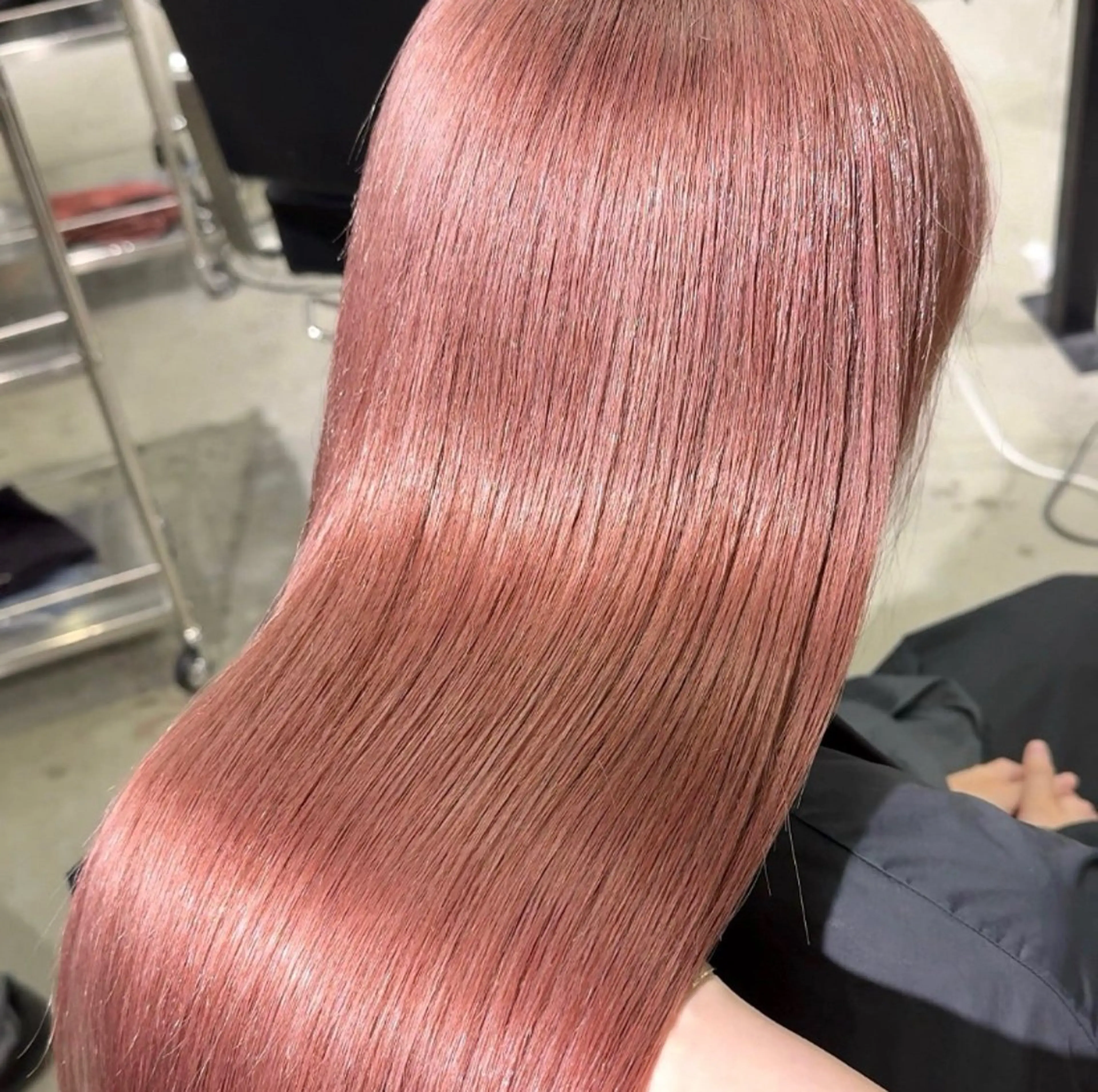 ロング カラー ピンクカラー ヘアカラー トレンドスタイル/ ワンホン/YURIのヘアスタイル