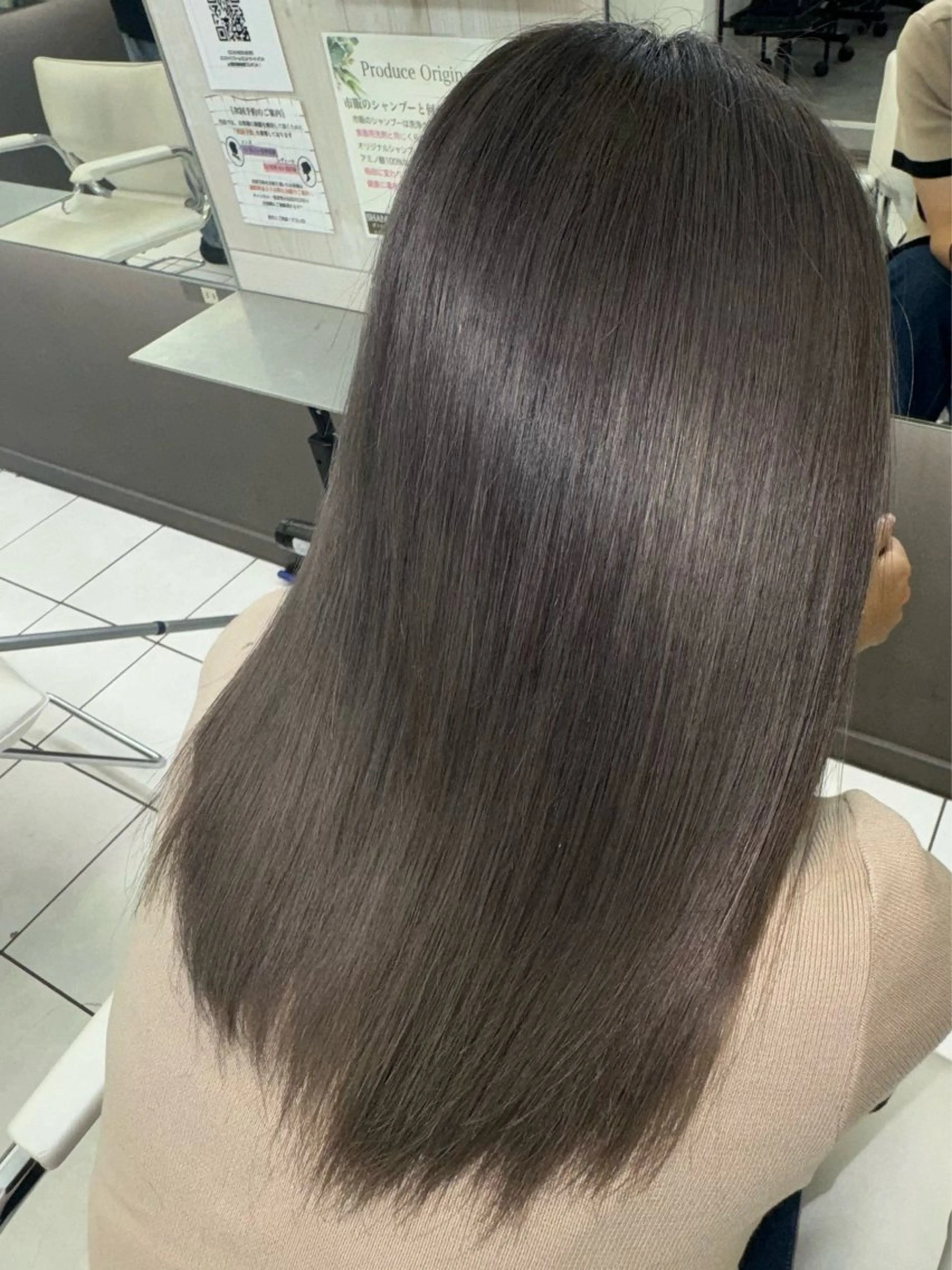 ミディアム ヘアカラー トリートメント 髪質改善カラー🎗️ 滝沢純のヘアスタイル