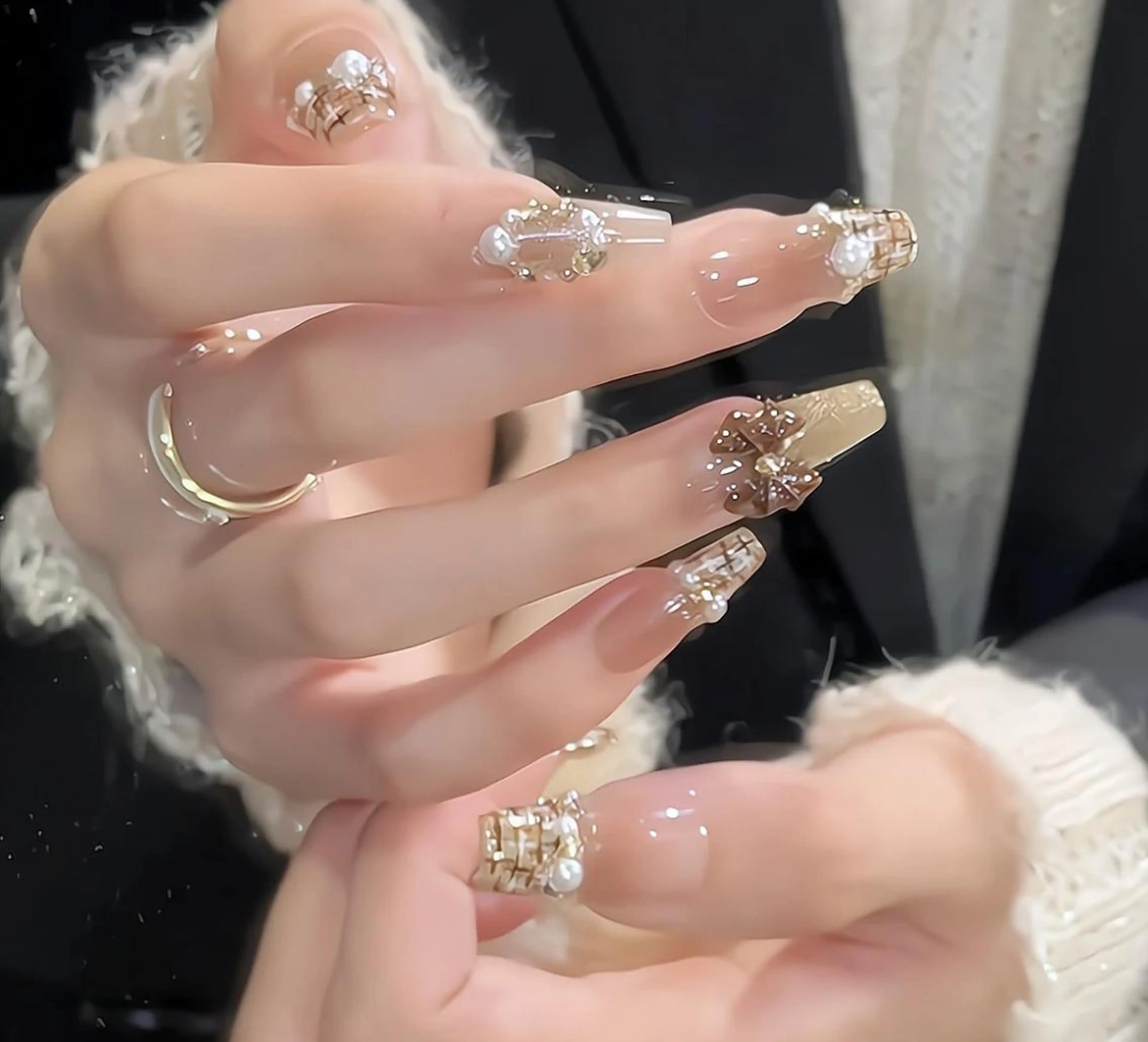 ネイル エリ🫧 nail池袋東口のネイルデザイン