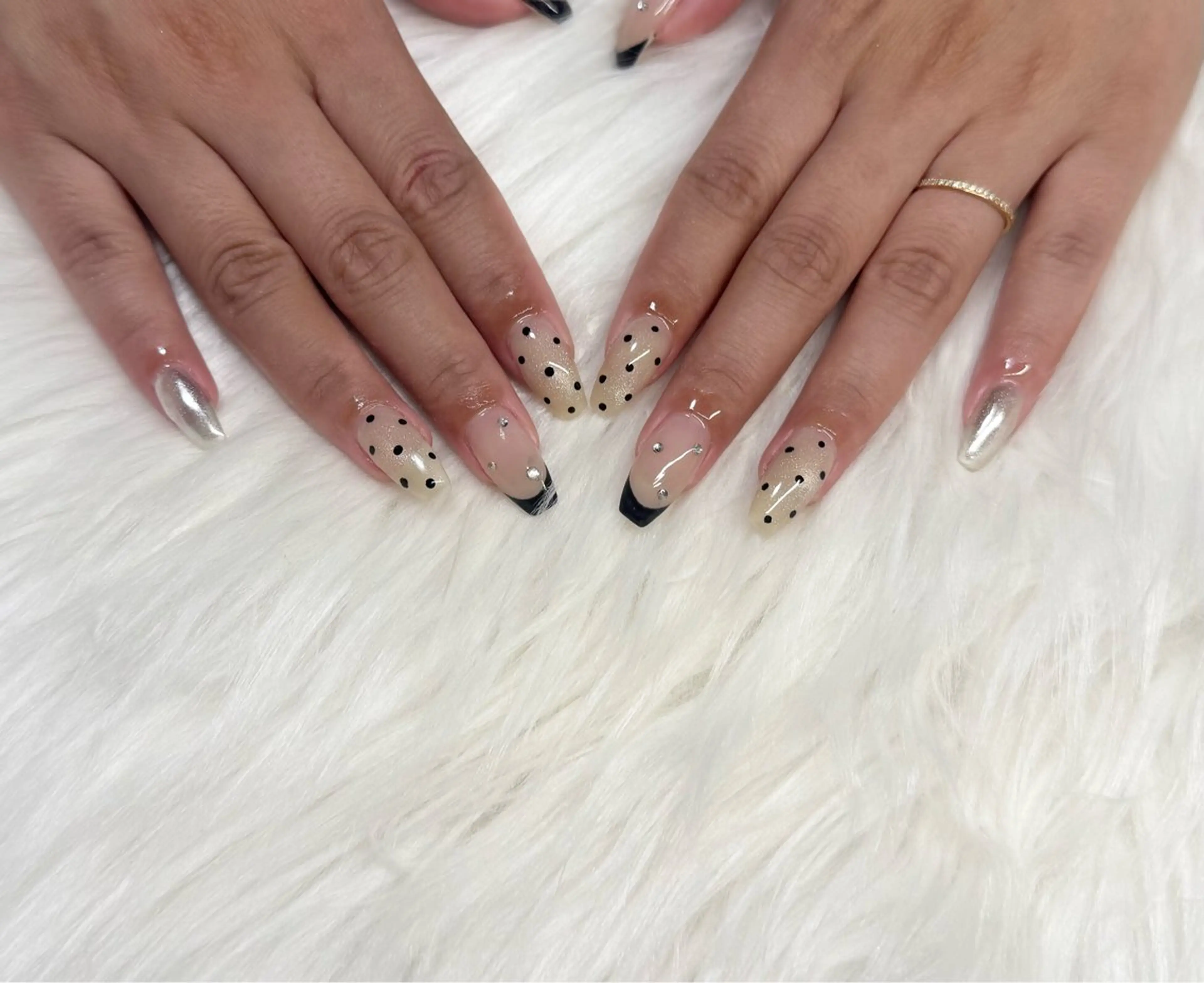 ネイル nailsalon R.のネイルデザイン