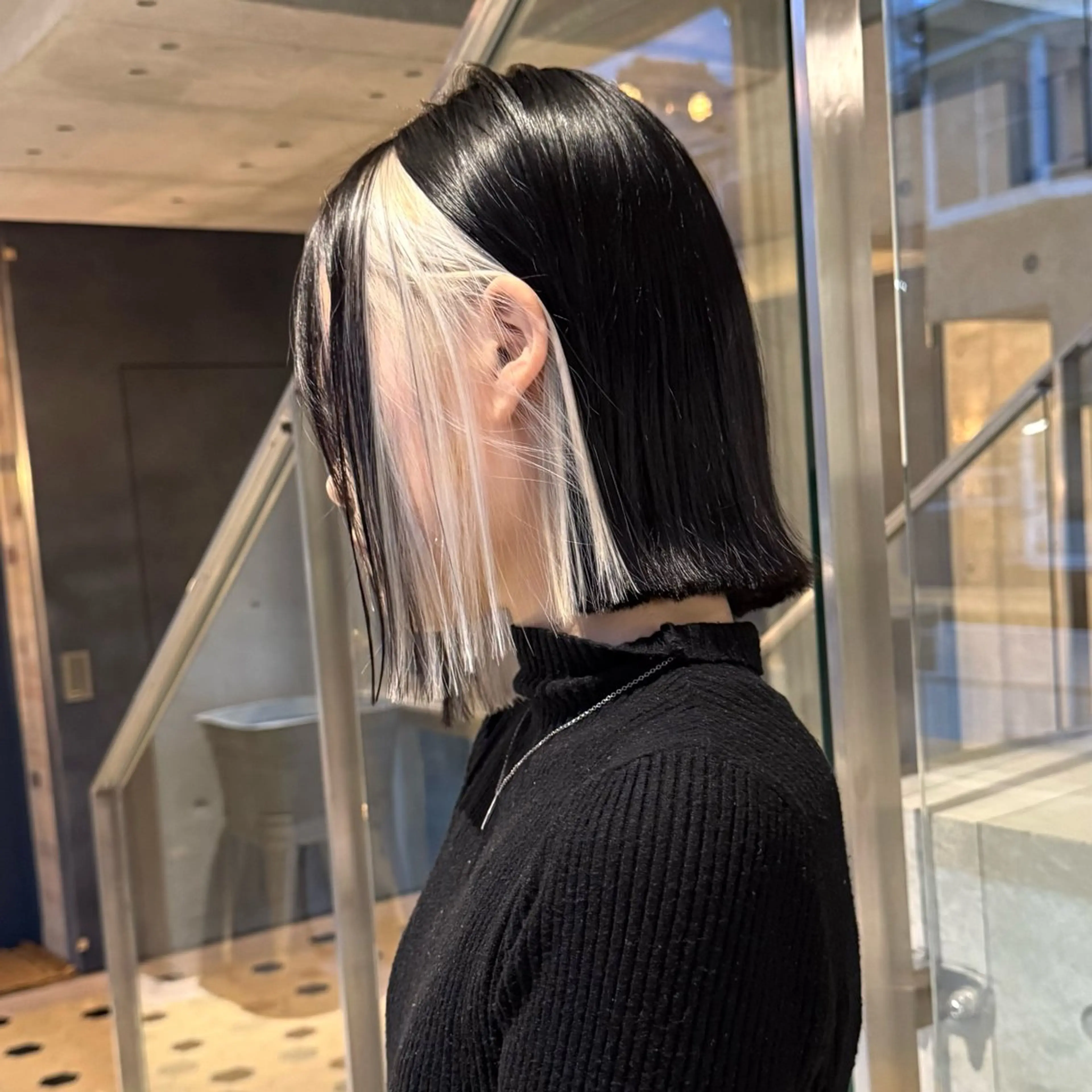 カラー RINA .のヘアスタイル