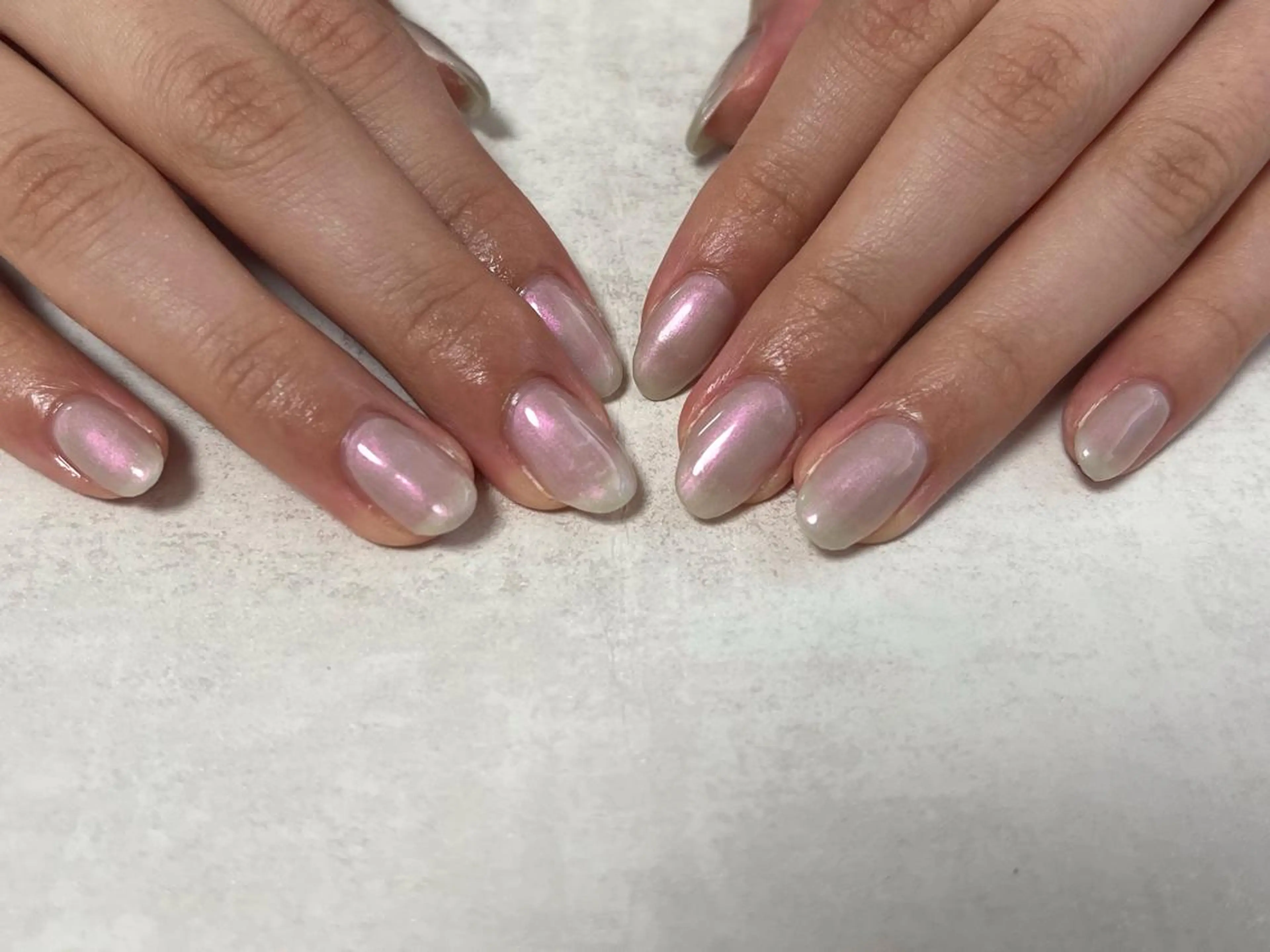 ネイル オーロラネイル フラワーネイル フットネイル フレンチネイル ジェルネイル ハンドネイル mogunail &blowのネイルデザイン