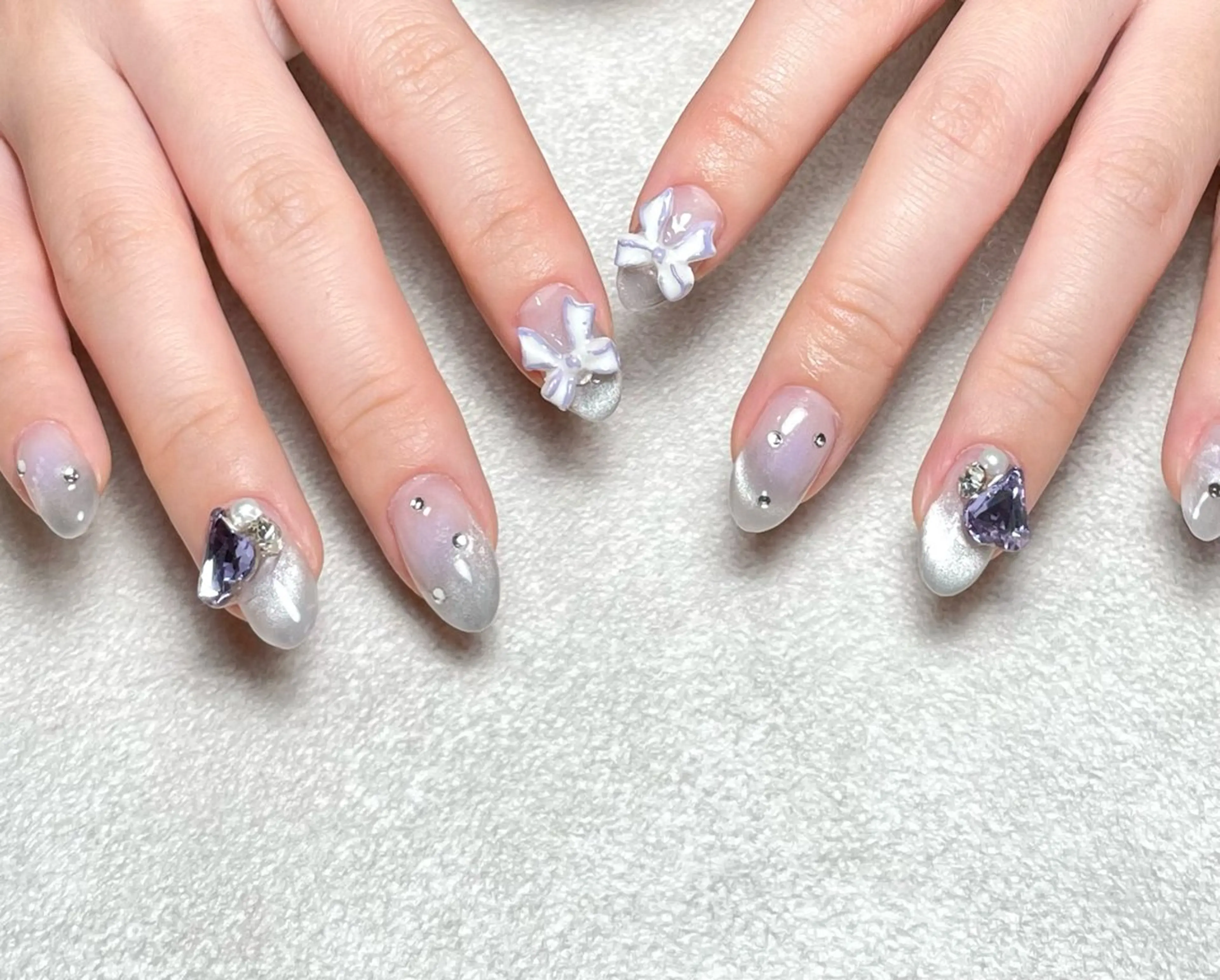 ネイル マグネットネイル ネイリスト ハンのネイルデザイン