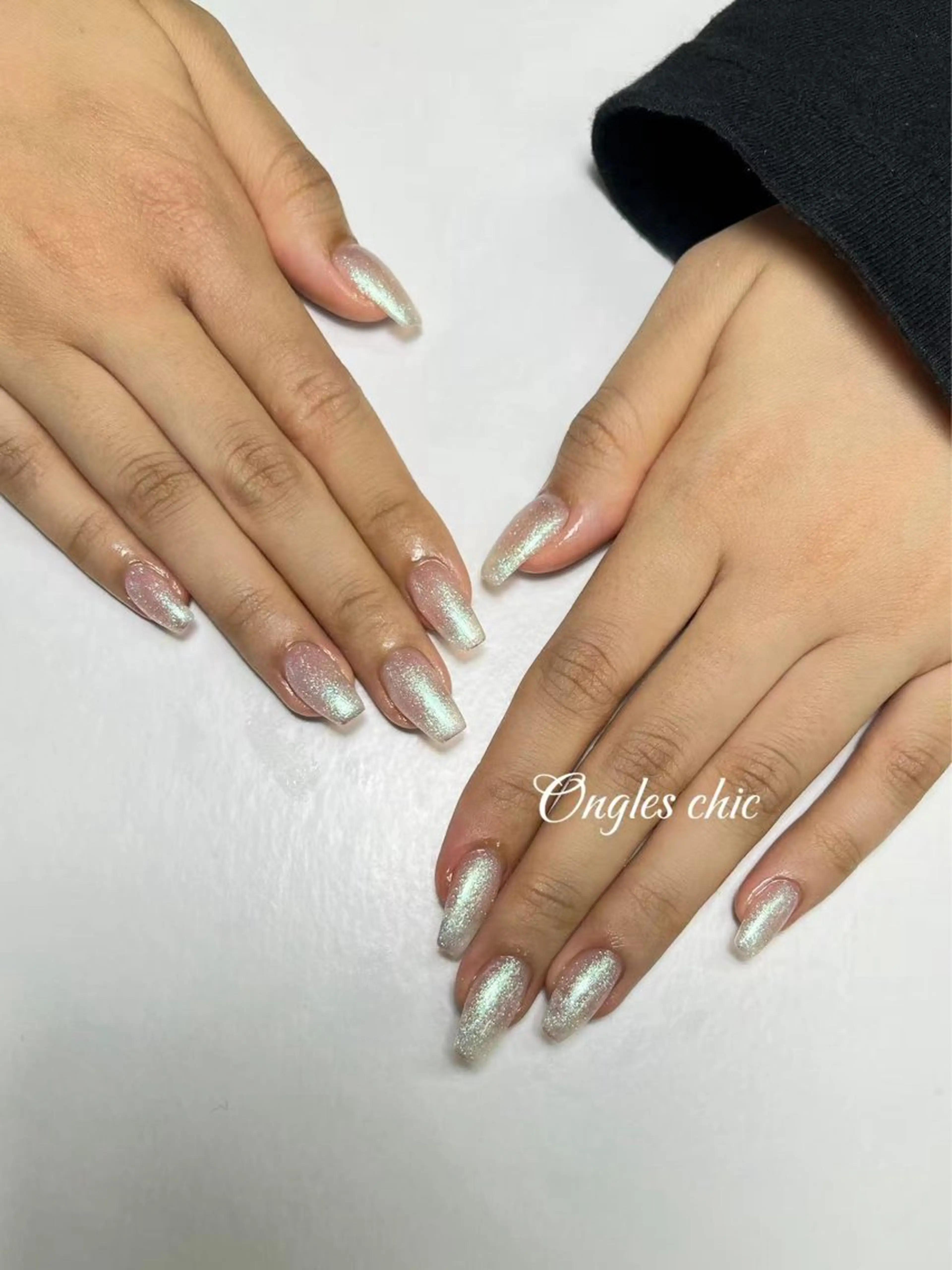 ネイル ハンドネイル ongles chicのネイルデザイン