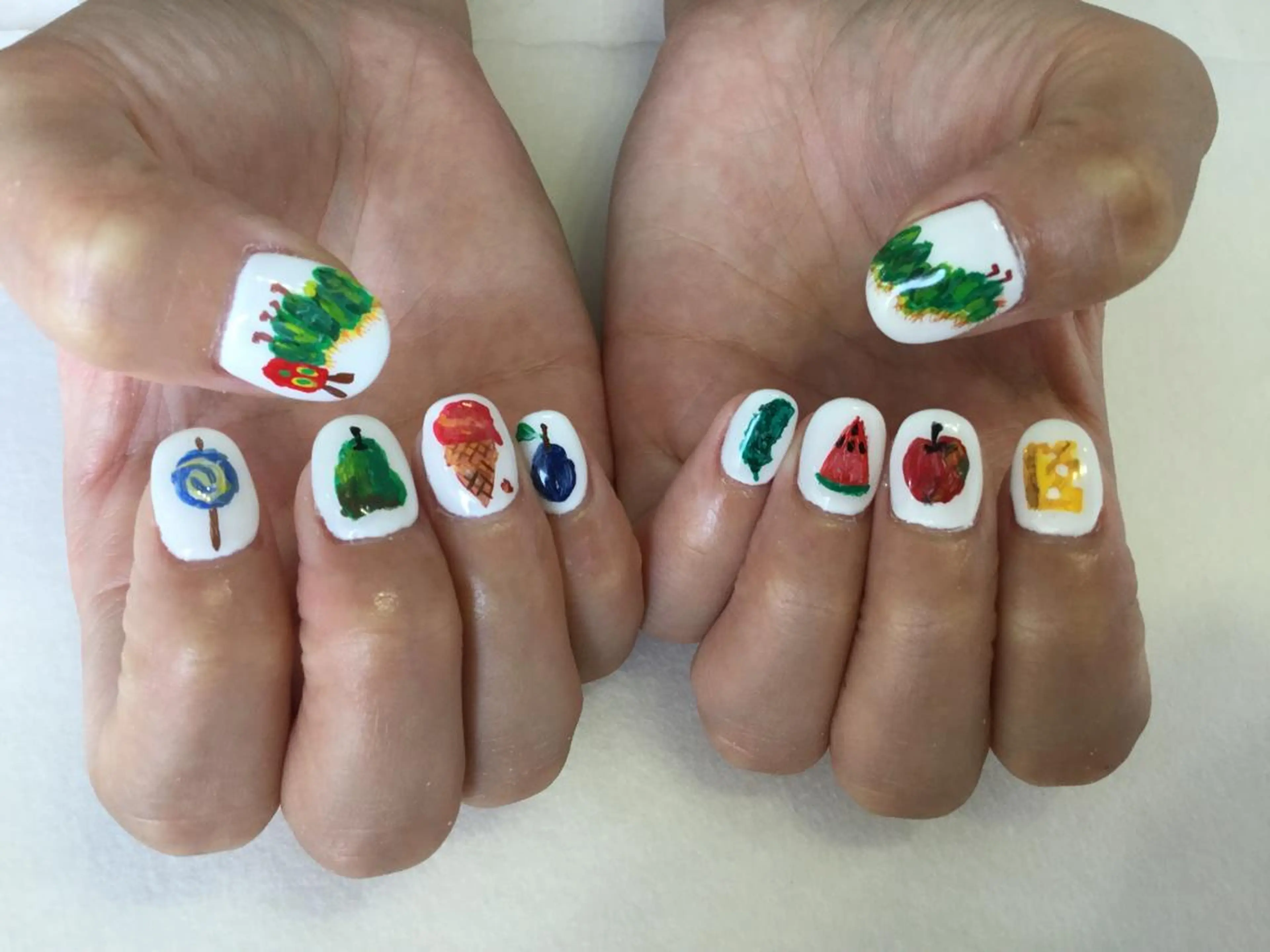 ネイル ハンドネイル 💎🐰 saki. m 🐰💎のネイルデザイン