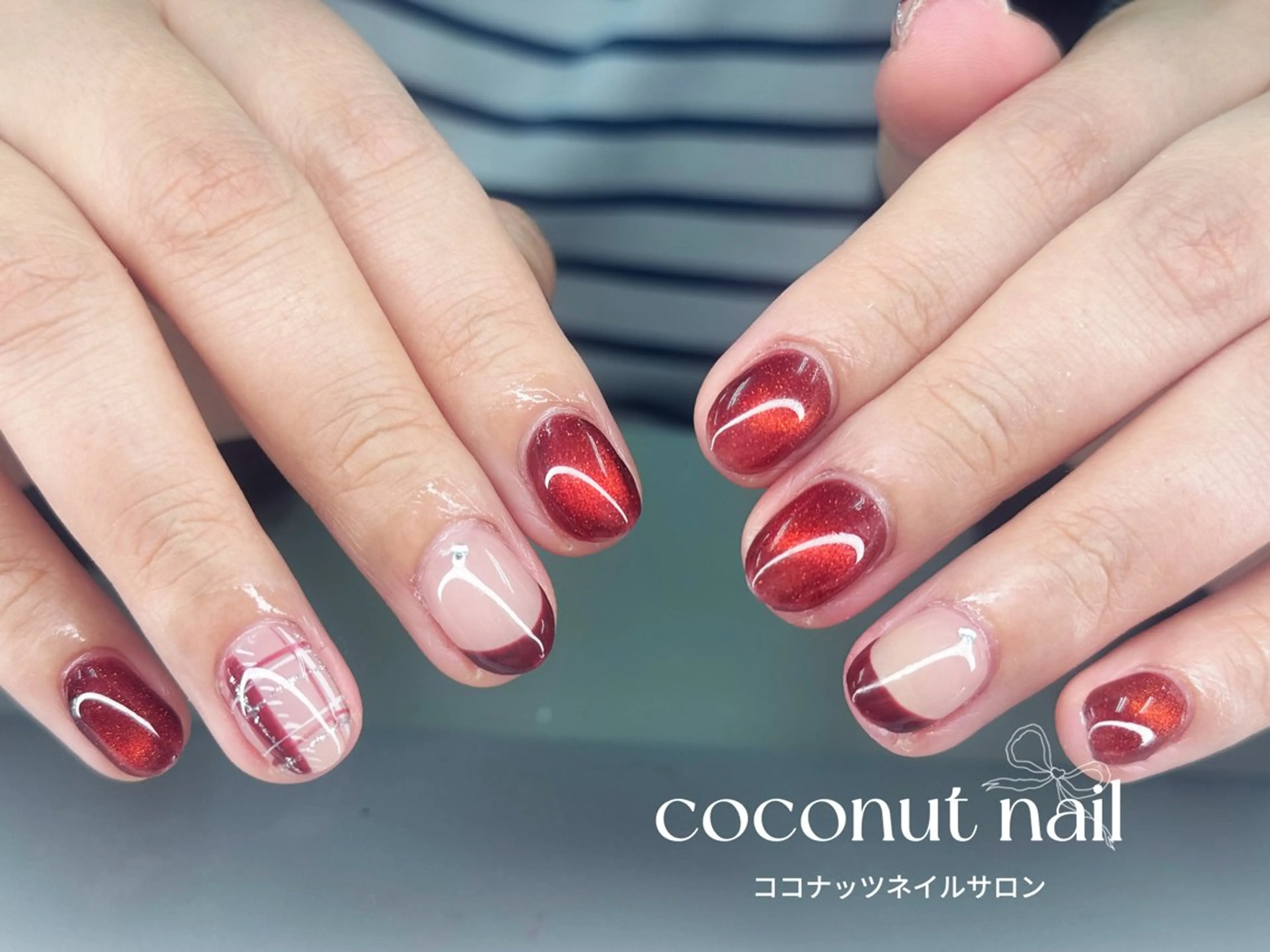 ネイル べっ甲ネイル フレンチネイル キラキラネイル マグネットネイル 大理石ネイル(マーブル) ハンドネイル 神田 ココナッツのネイルデザイン