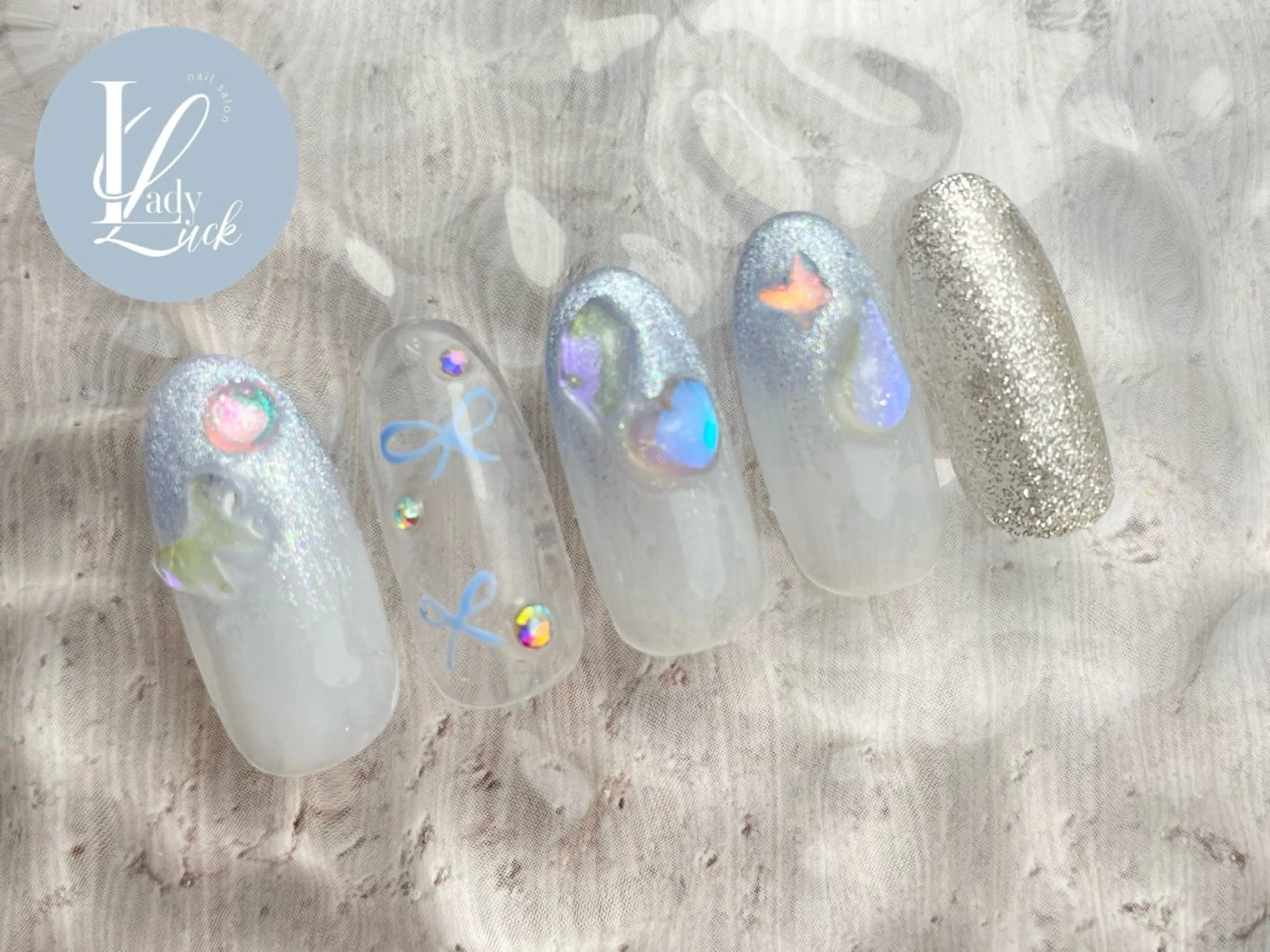 ネイル ハンドネイル LadyLuck Ayanoのネイルデザイン