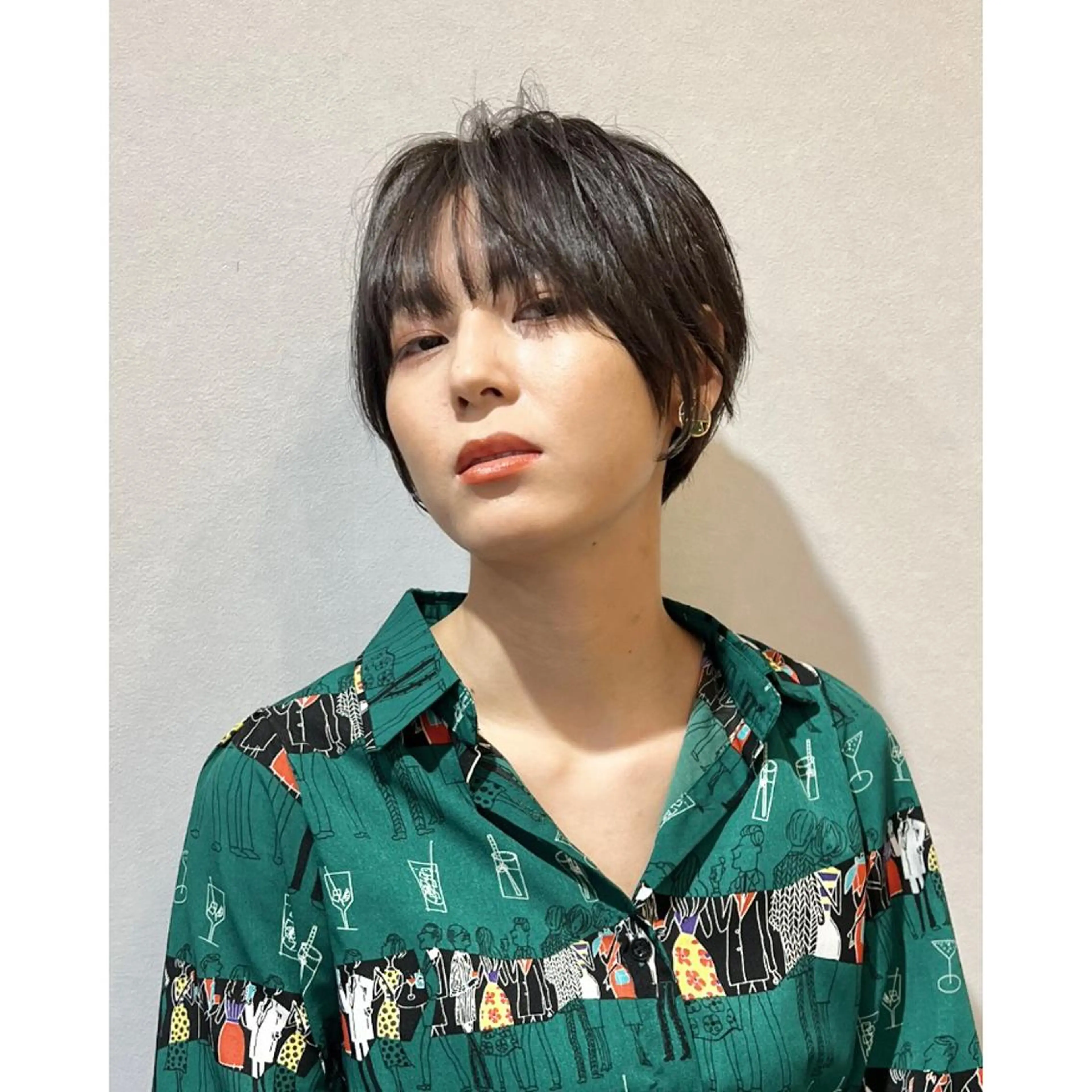 ショート 茅ヶ崎/ショートボブ /ハイトーン/片野のヘアスタイル