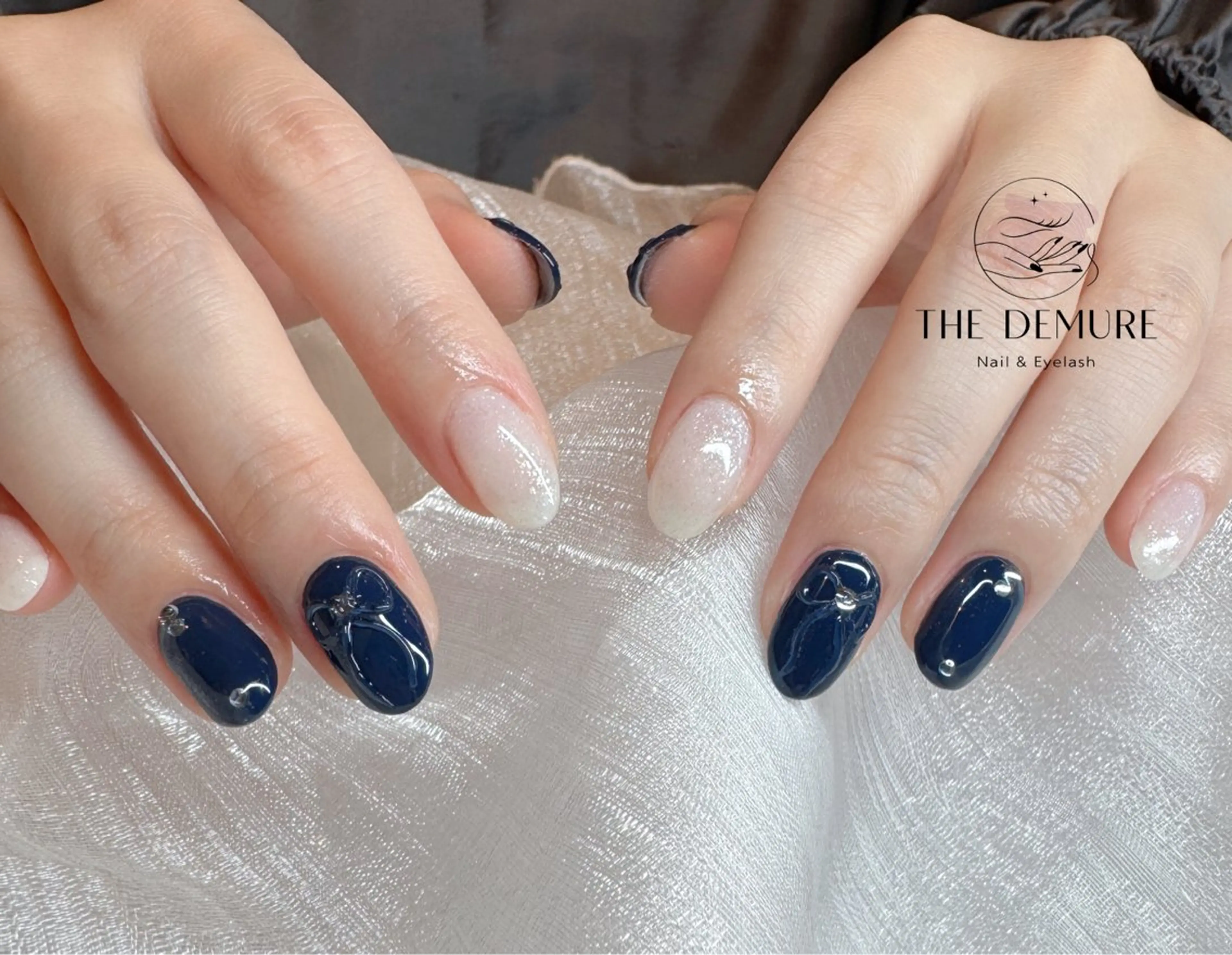 ネイル アートネイル フットネイル 韓国ネイル ロングネイル マグネットネイル ハンドネイル ハンドケア NailDemure 【銀座店】のネイルデザイン