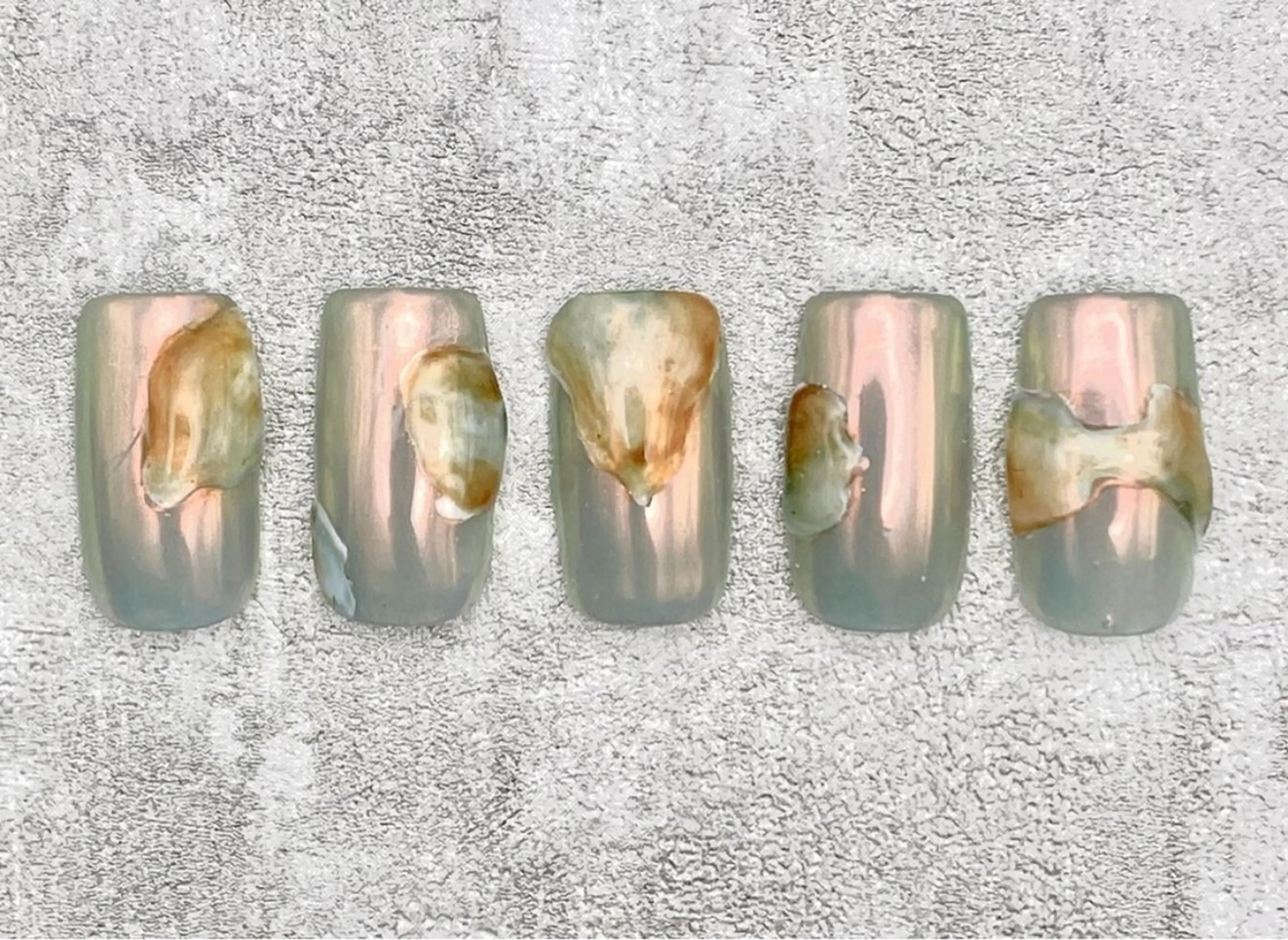 ネイル なんば7nail YUZUHAのネイルデザイン