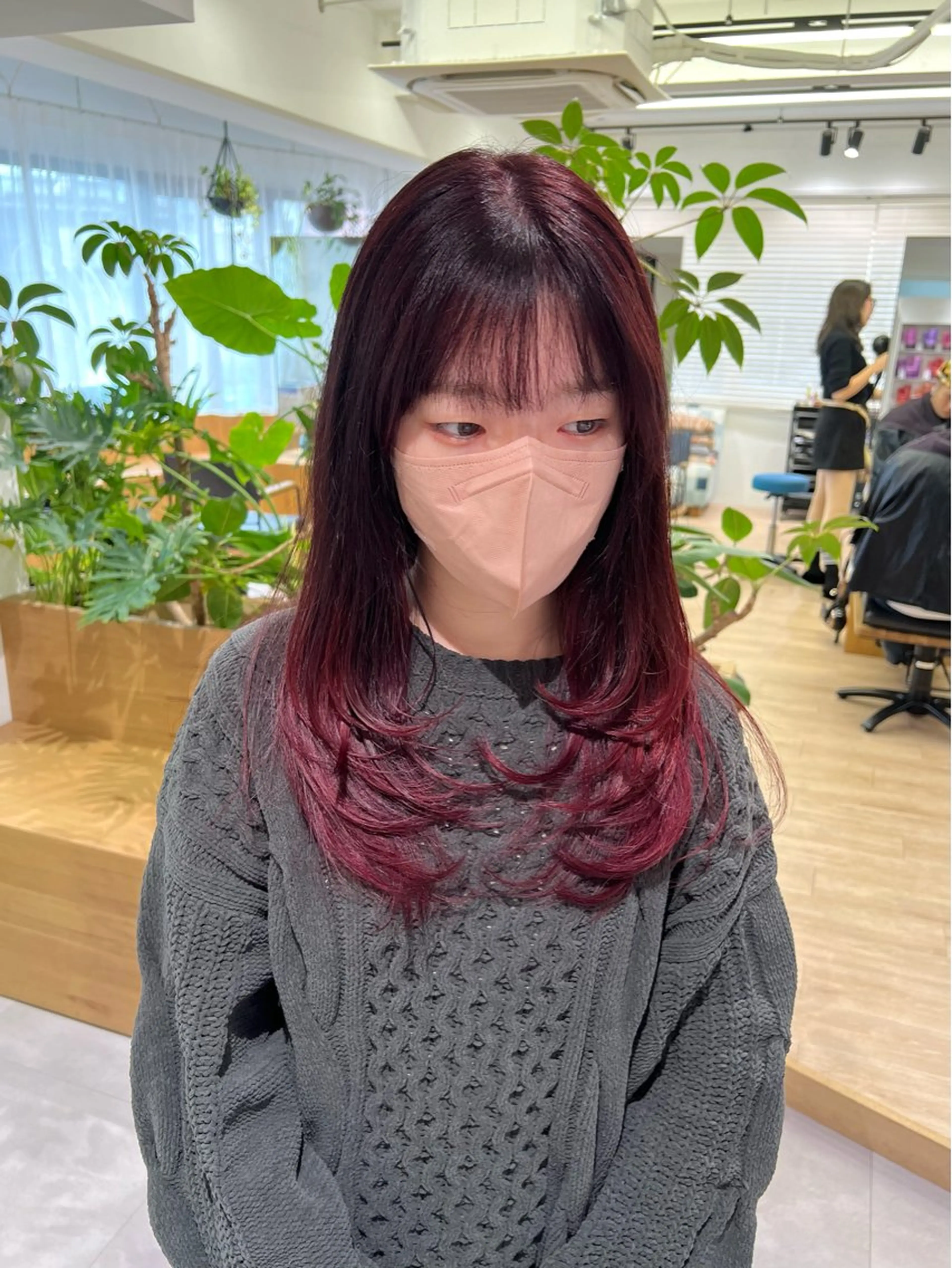 ミディアム カラー ヘアカラー トリートメント 艶ベージュ/オリーブ カラー🫒airiのヘアスタイル