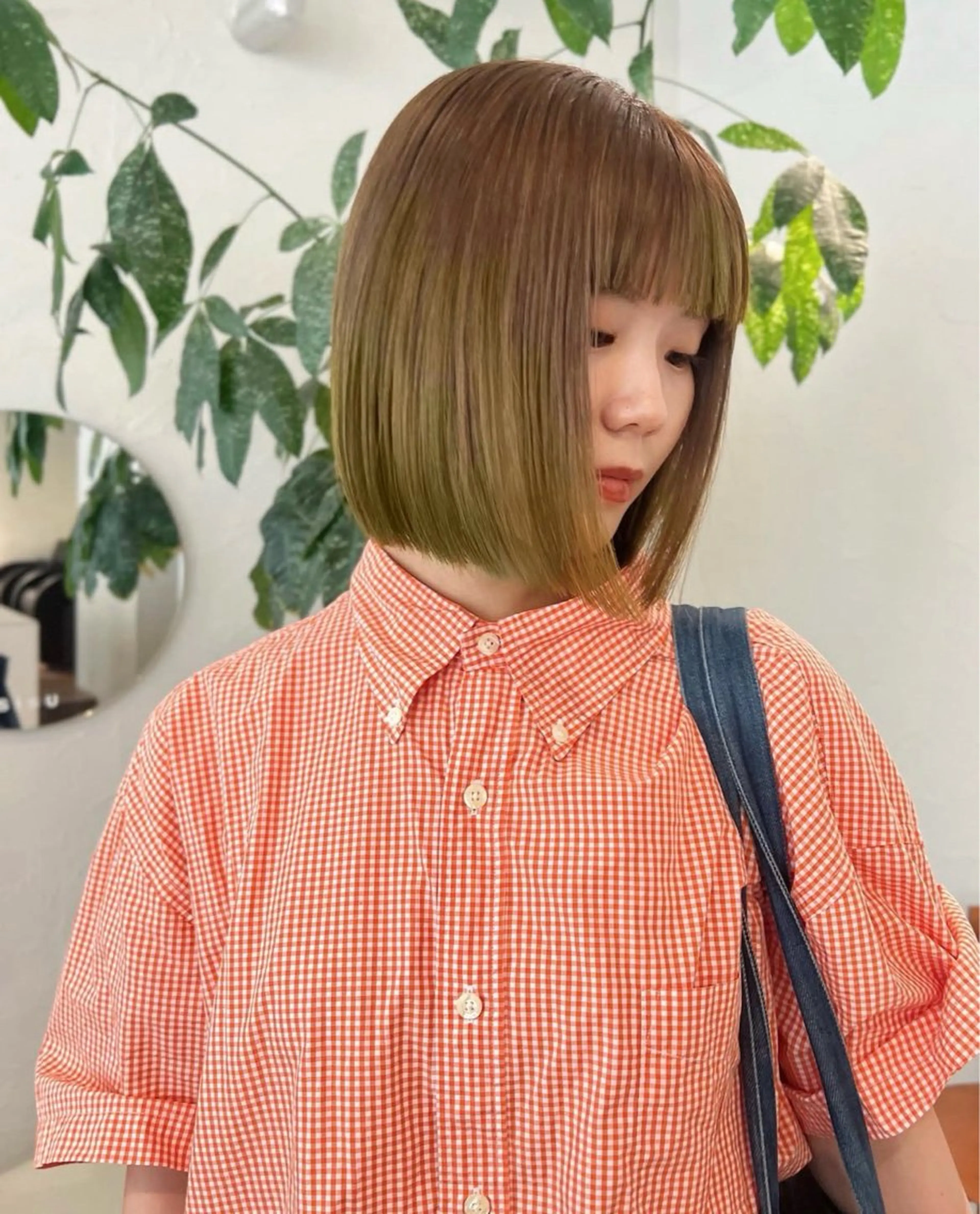 カラー 林 妃和のヘアスタイル