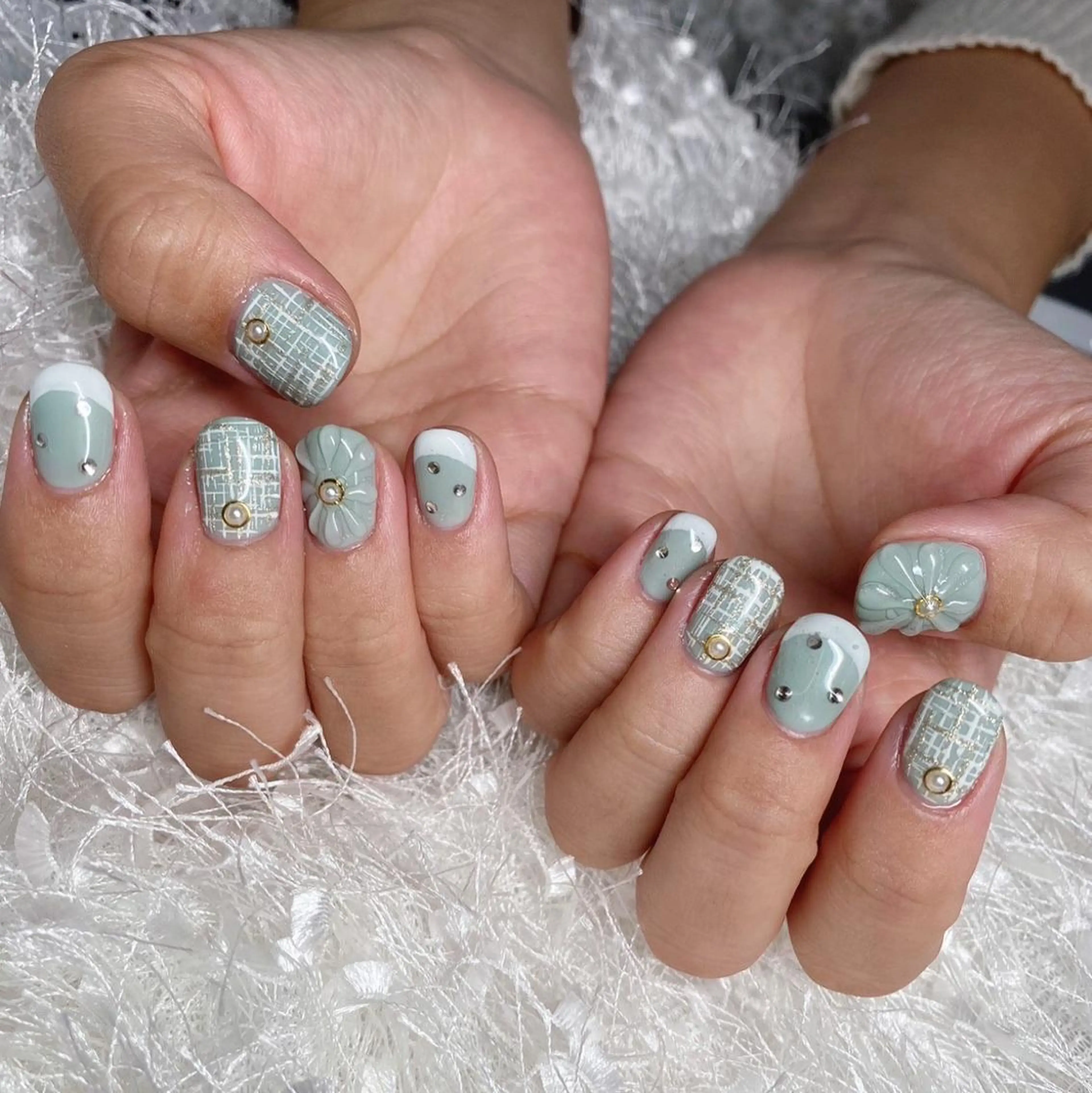 ネイル オーロラネイル 長さ出し ジェルネイル グラデーション 韓国ネイル ハンドネイル Nail&eye Belire 新宿のネイルデザイン