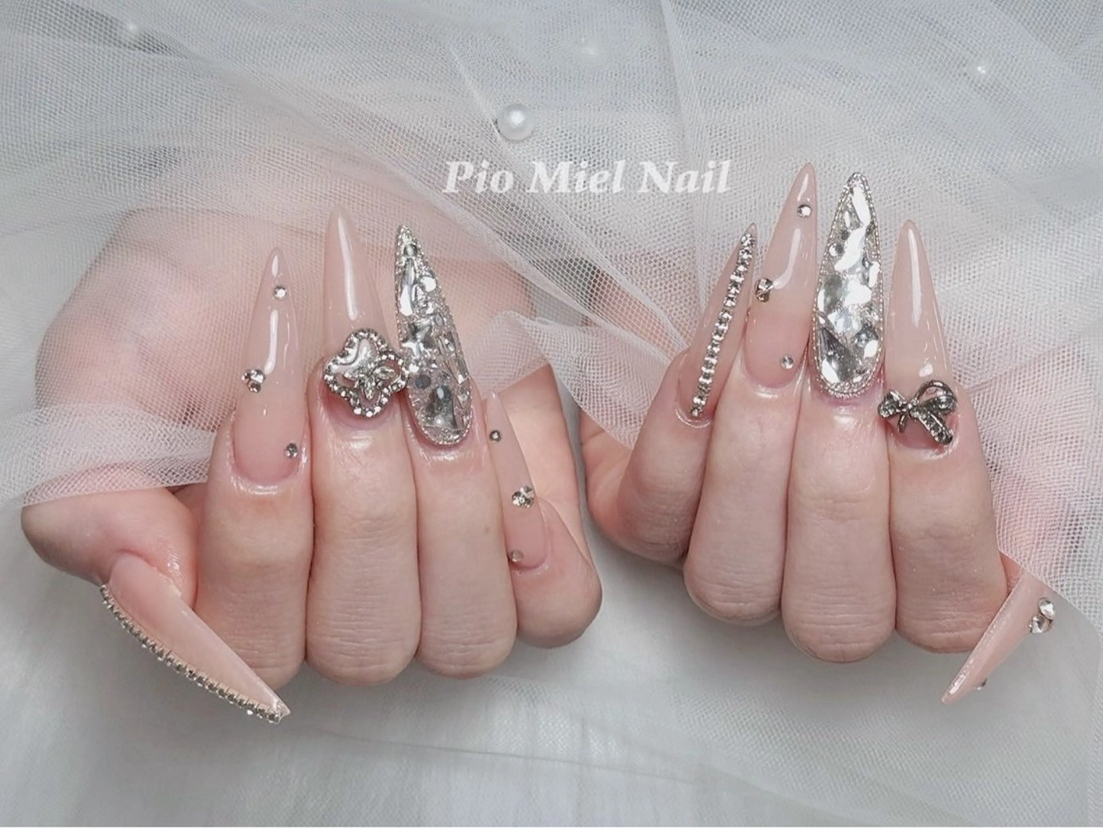 ネイル Pio Mielのネイルデザイン