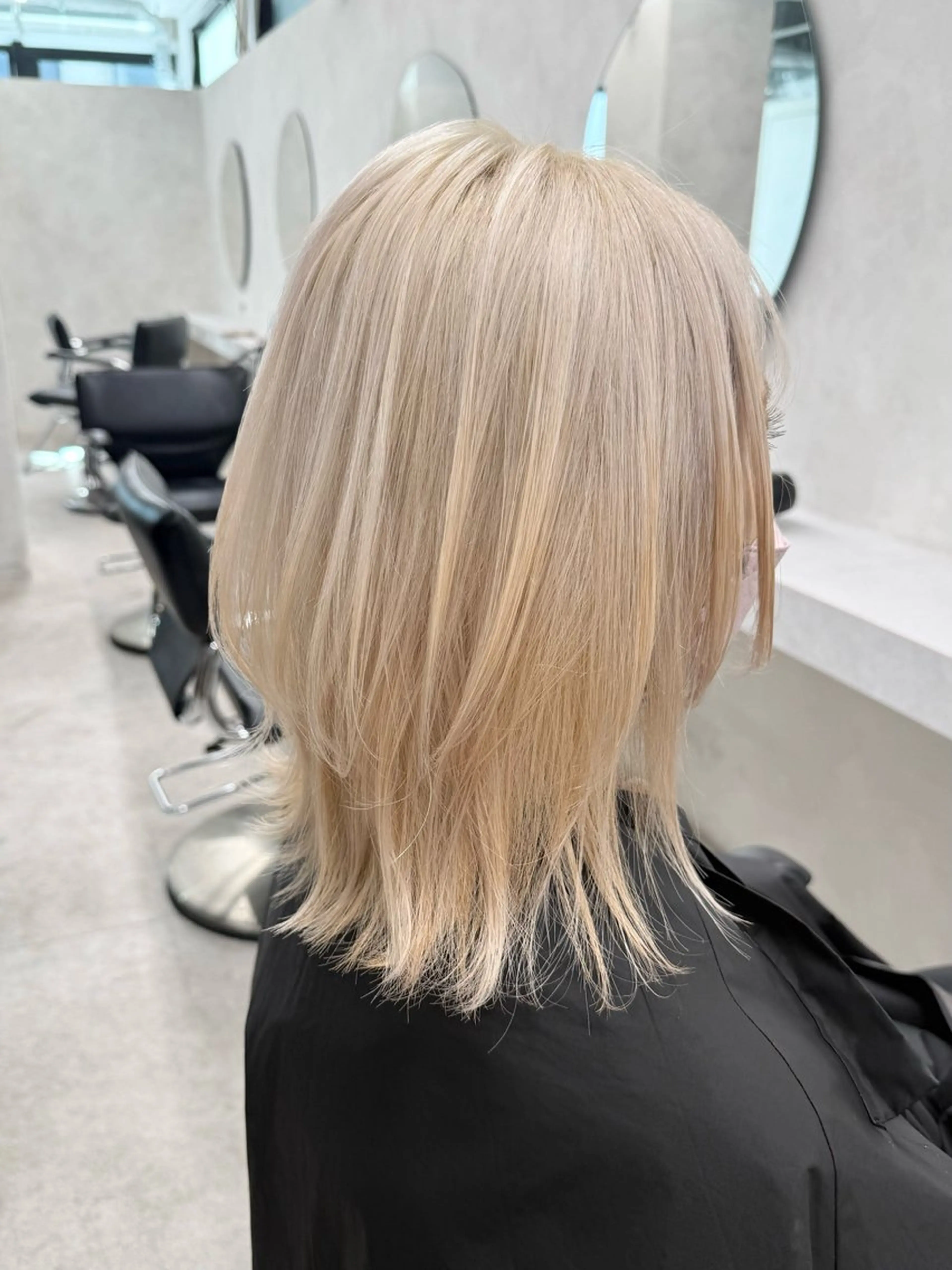 ミディアム 韓国風ヘア レイヤーカット 似合わせカット ヘアカラー 🍎森貝洋亮🍎 ブリーチカラー特化のヘアスタイル