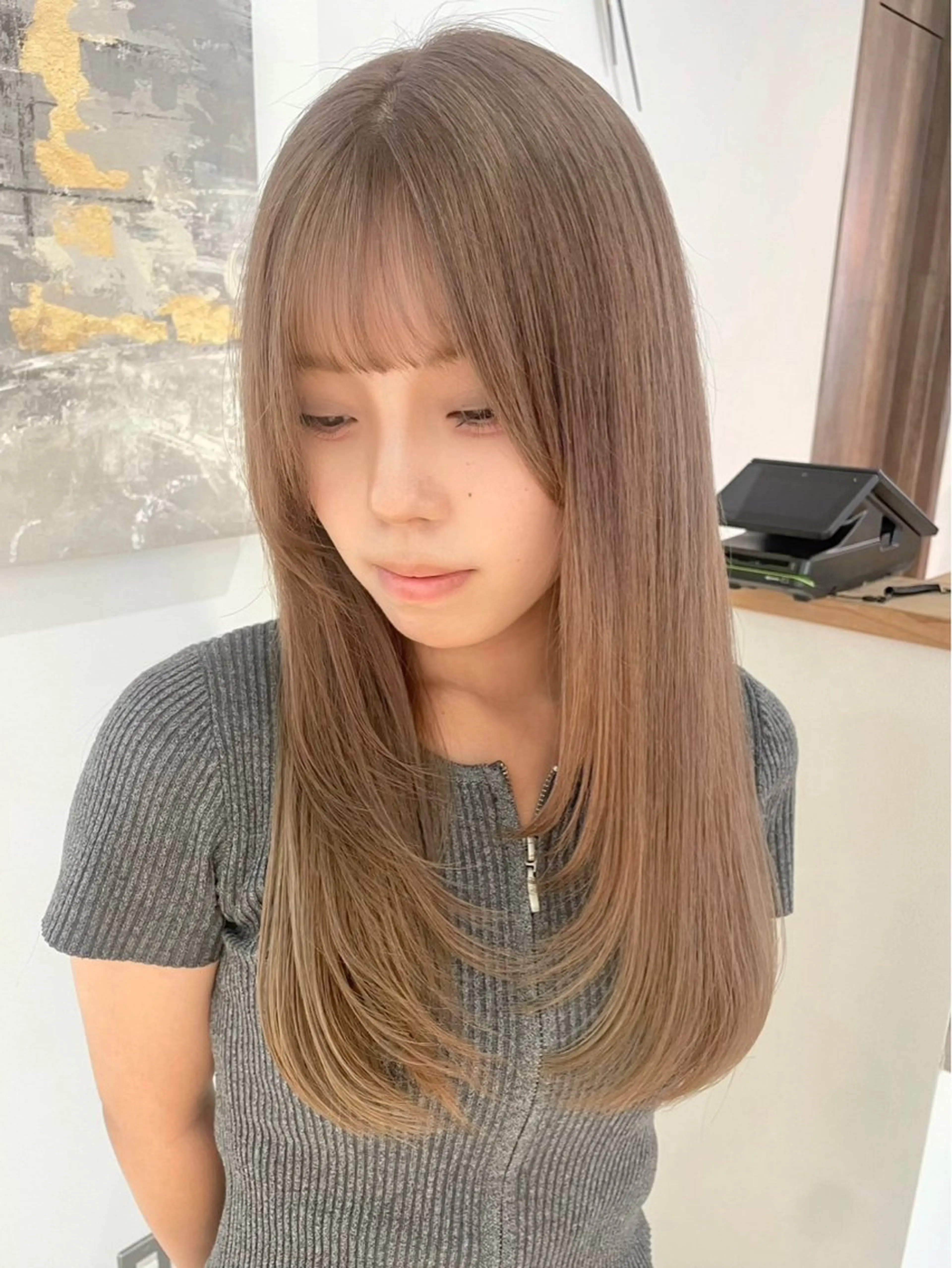 ロング ボブ ハイレイヤー ハイライト 髪質改善 レイヤーカット カット ヘアカラー SUZU/岡山/矯正 ブリーチ/レイヤーのヘアスタイル