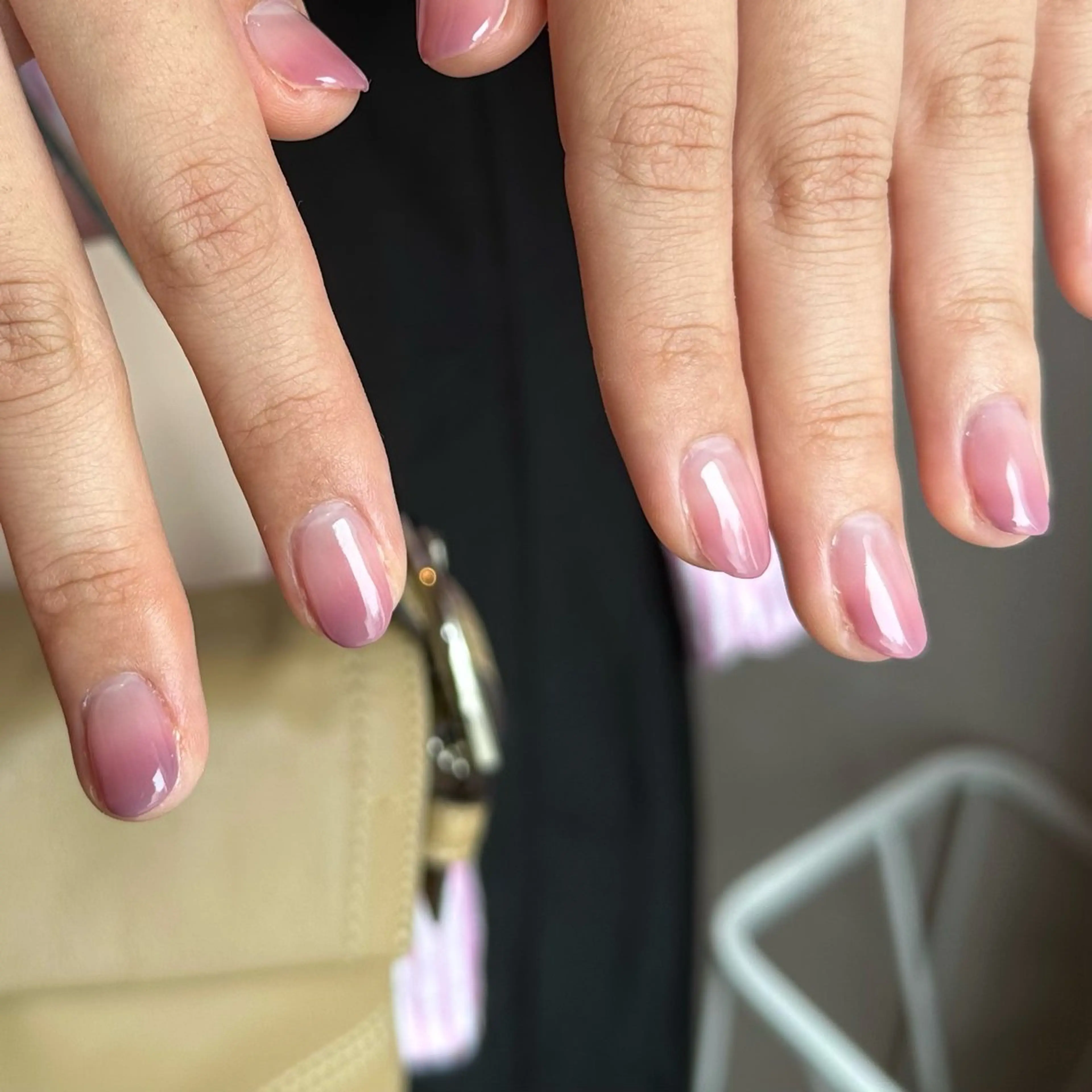 ネイル グラデーション scré as Ételのネイルデザイン