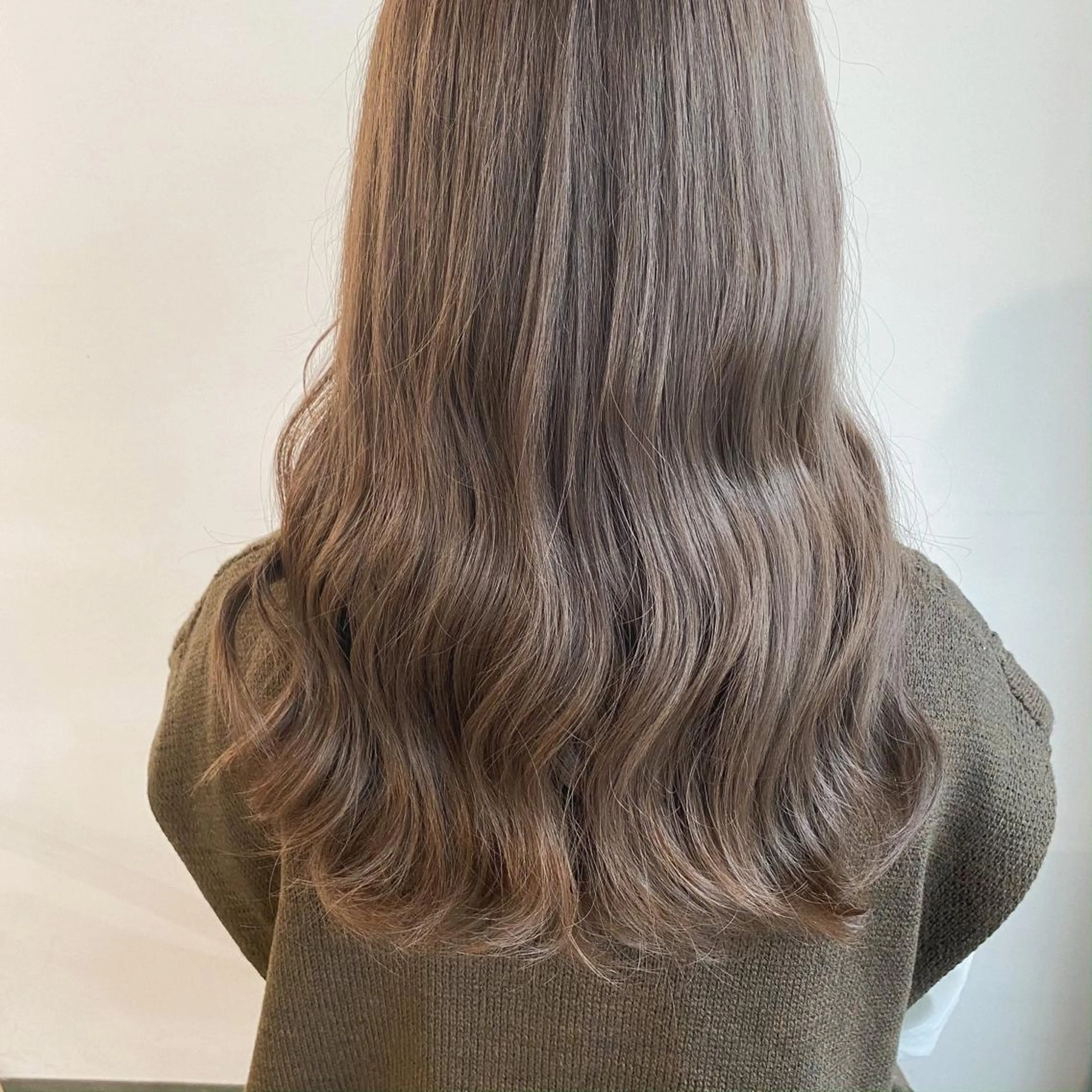 ミディアム カラー 🌼透明感艶カラー オリーブ🌼河村咲のヘアスタイル
