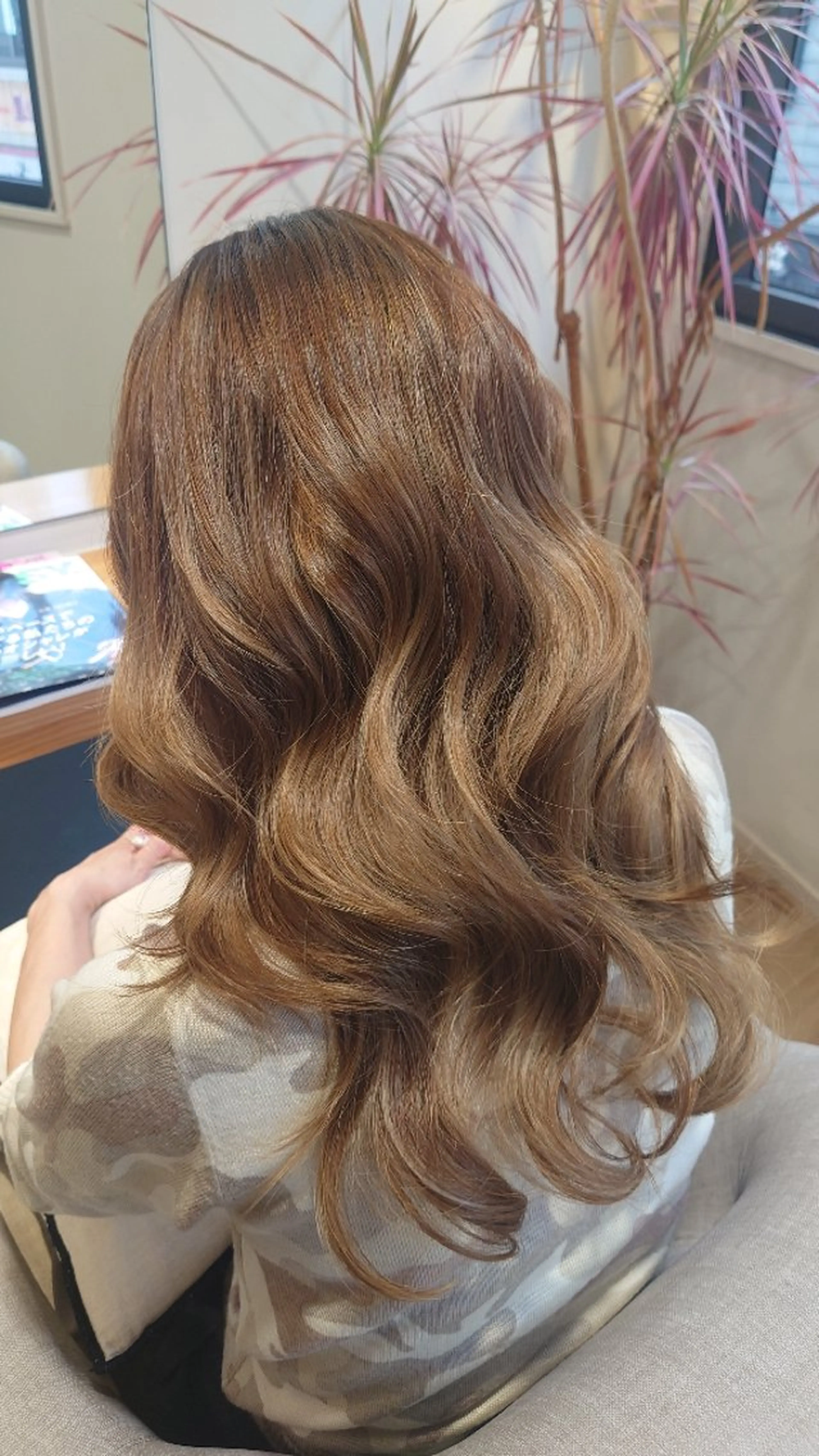 ロング カラー レイヤーカット 田中将平【 サロンマネージャー】のヘアスタイル