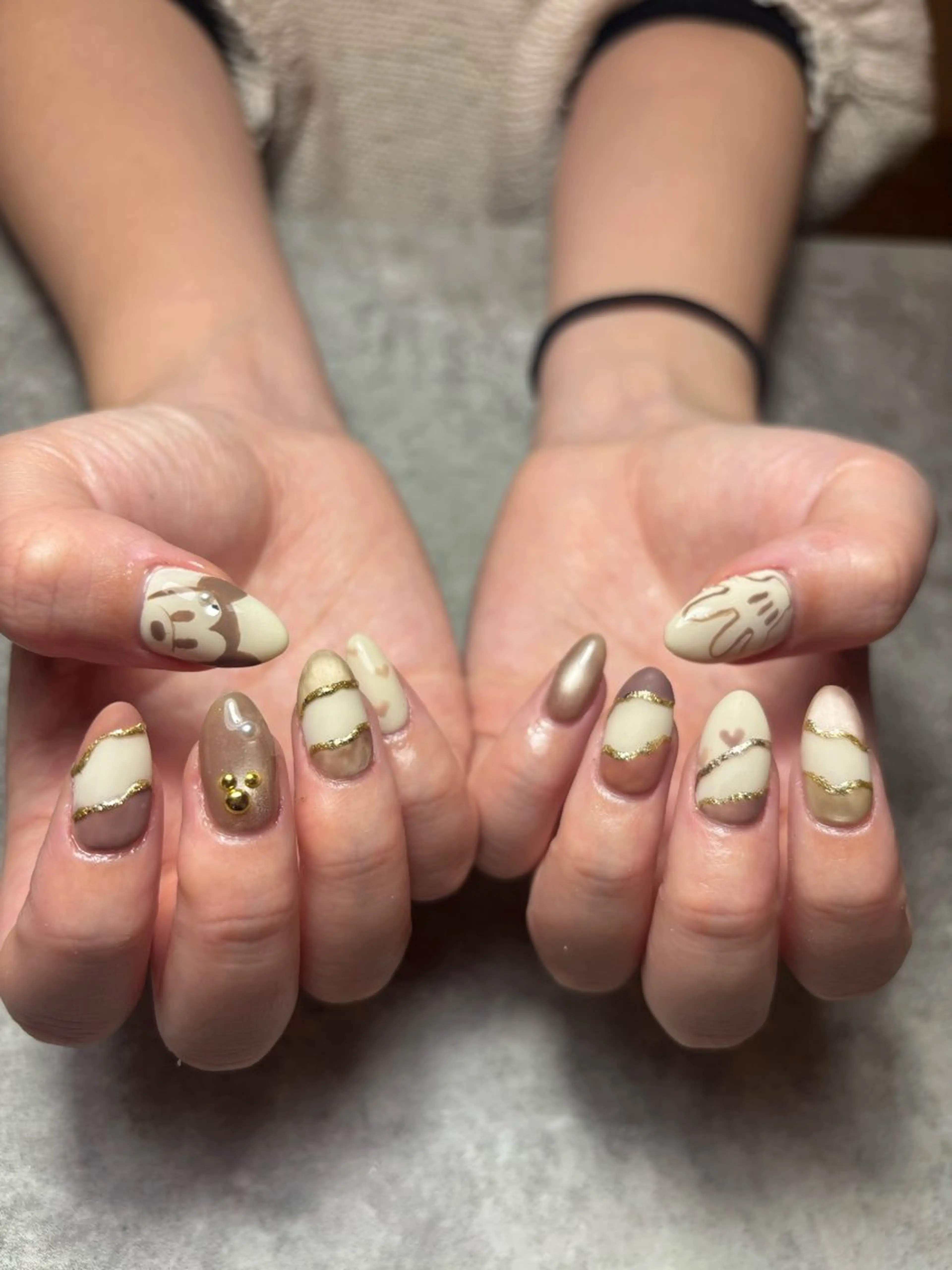 セミロング nailsalon unayのネイルデザイン