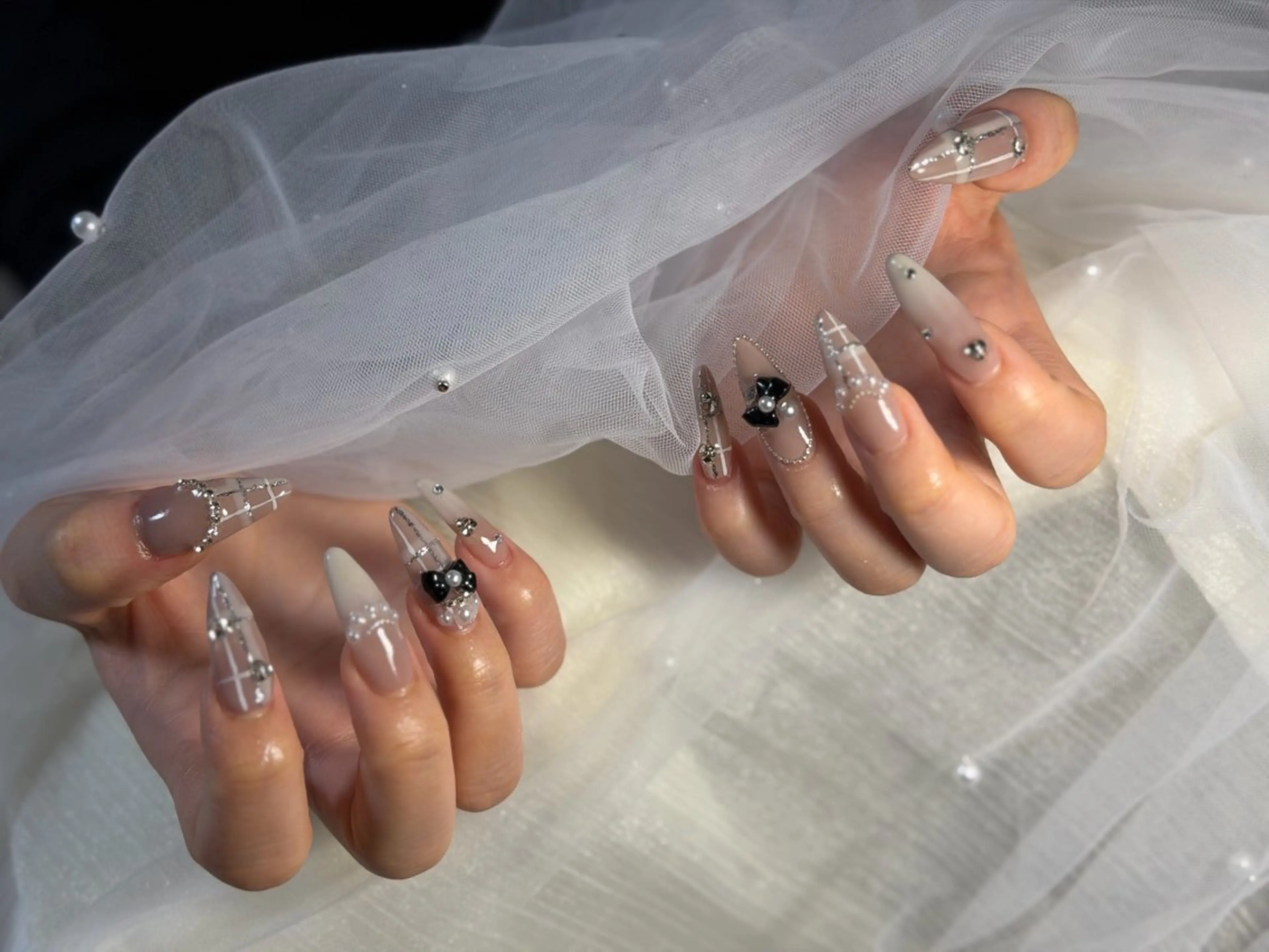 ロング ハンドネイル maeda  yunaのネイルデザイン