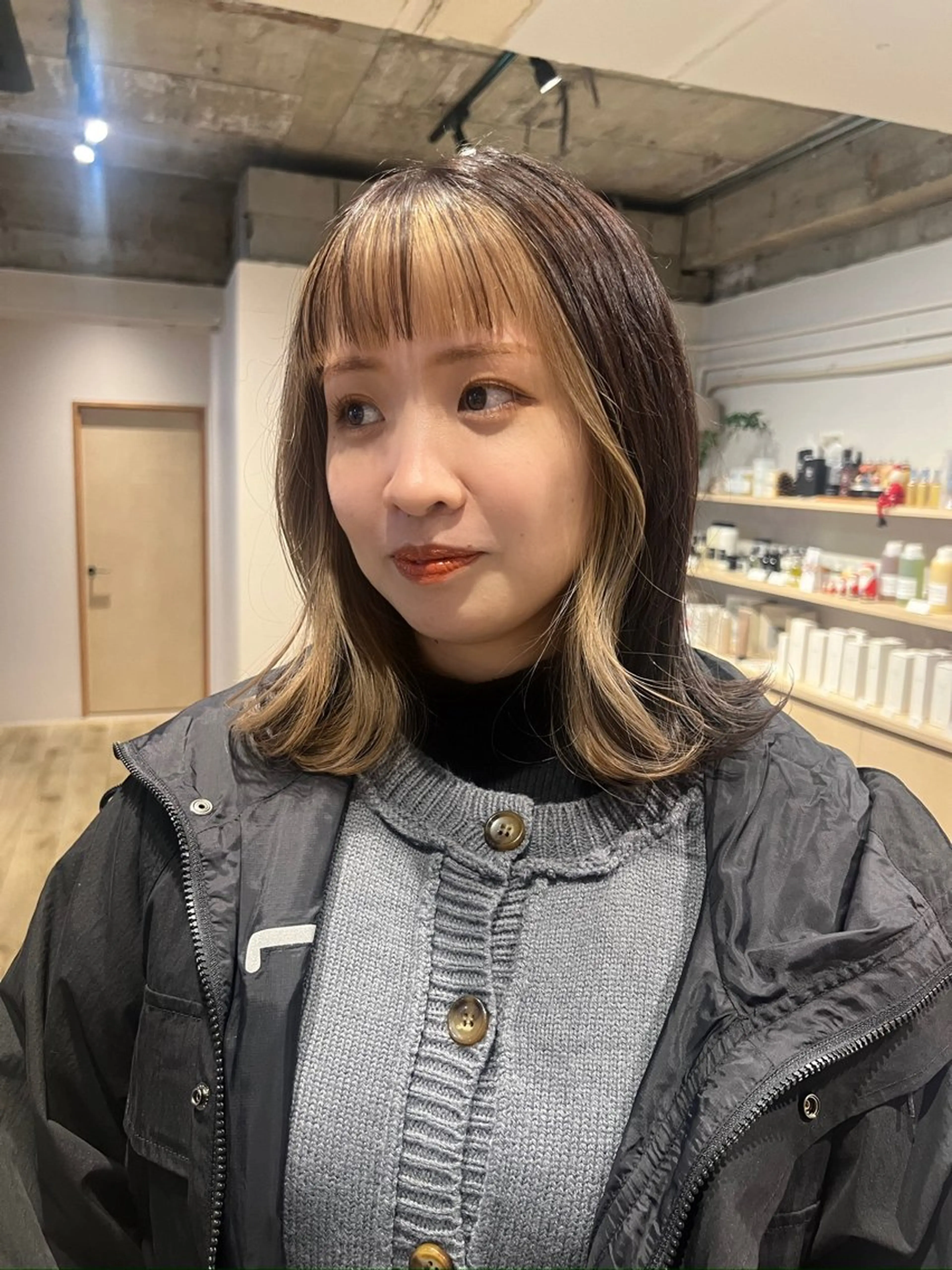 ミディアム カラー SERENA ㅤのヘアスタイル