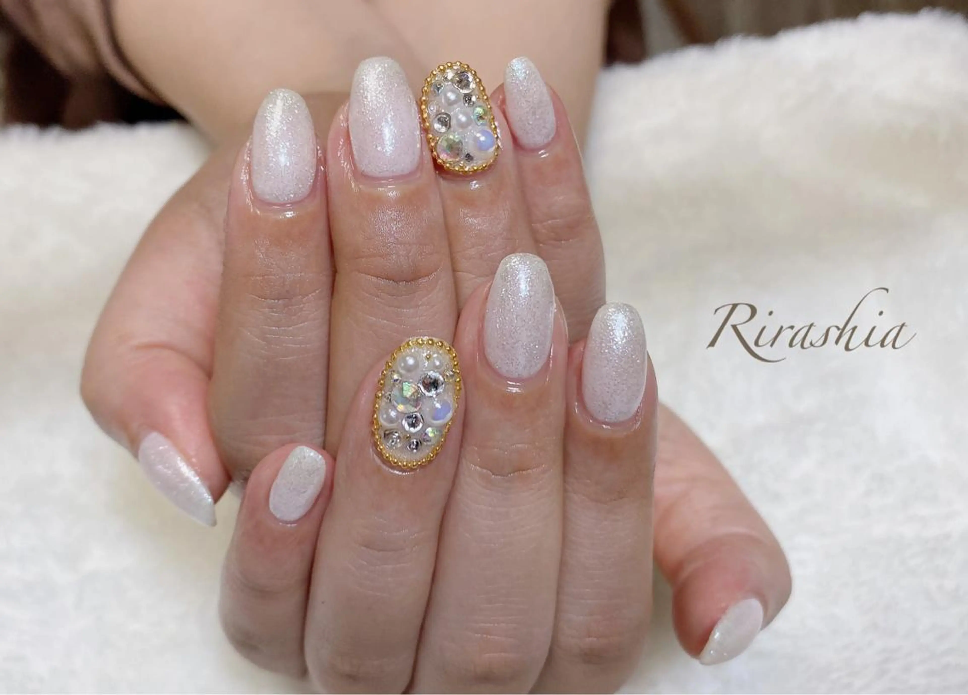 ネイル アートネイル ラメ(グリッター) ハンドスパ｜ネイル Rirashaのネイルデザイン
