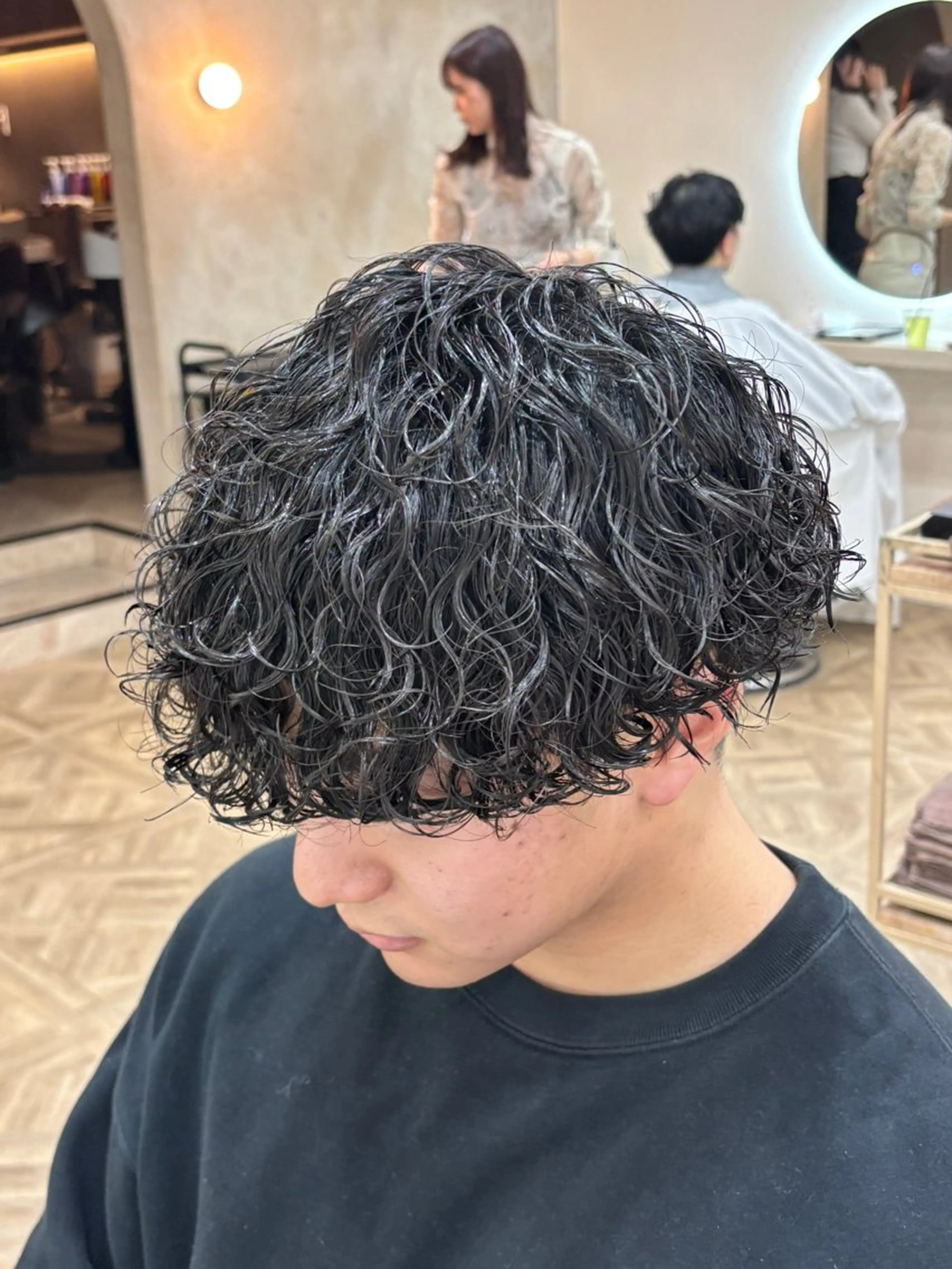 ショート パーマ メンズ メンズパーマ 波巻きパーマ カット パーマ トリートメント パーマ職人DAIKI ツイスパ/波巻きのヘアスタイル