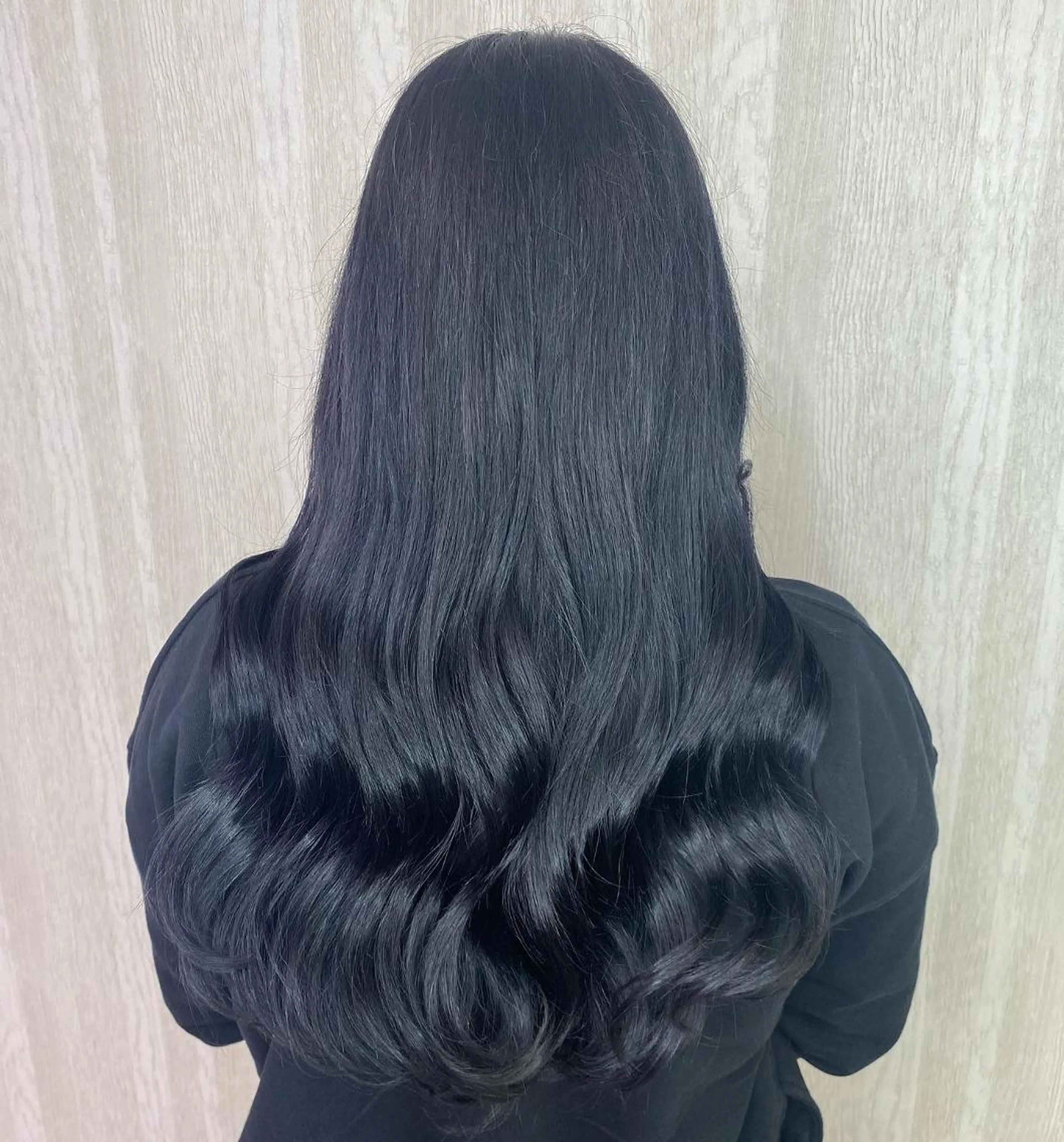 ロング カラー 黒髪 ブリーチ ブルーカラー ブルーブラック ブルージュ UNDER vr 【アンダーバー】のヘアスタイル